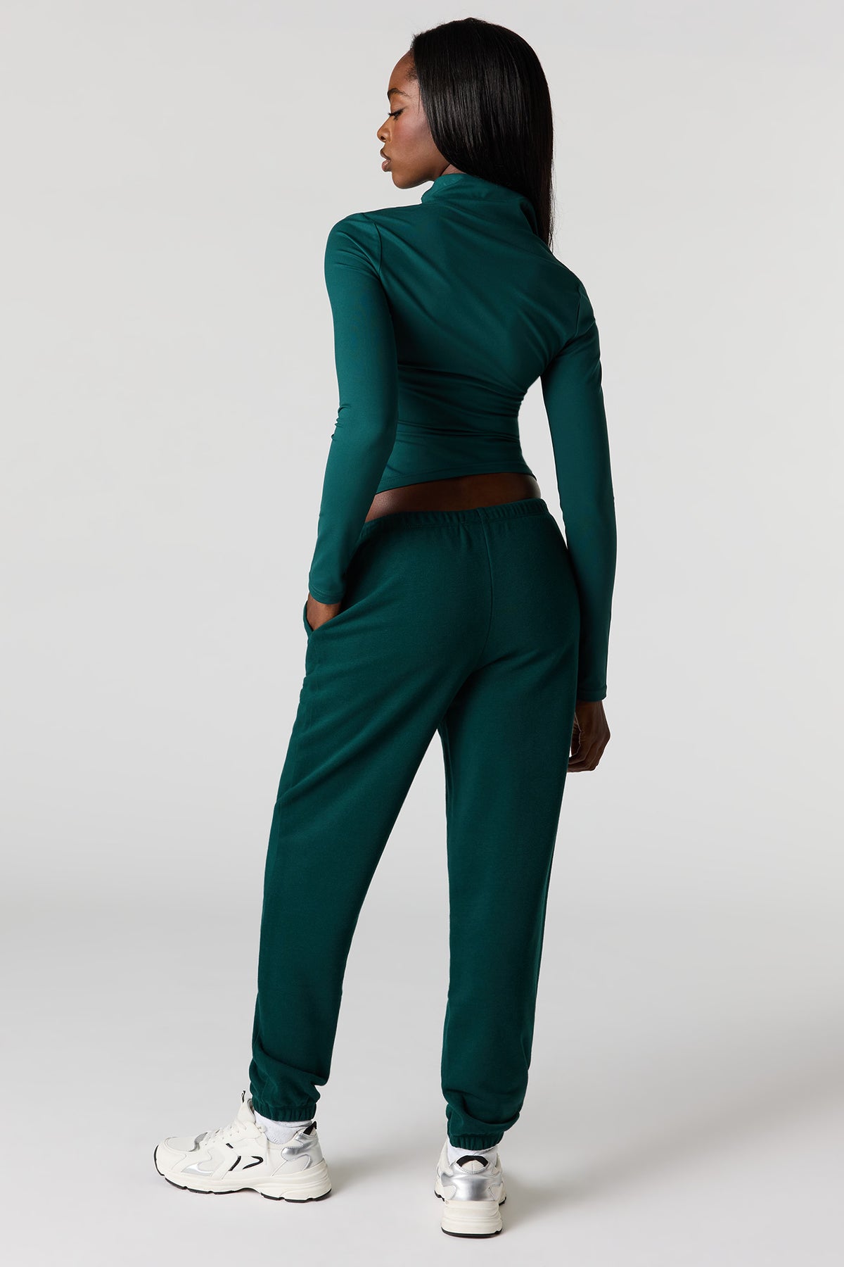 Alt View 3. Luxe Fleece Low-Rise Jogger - Green