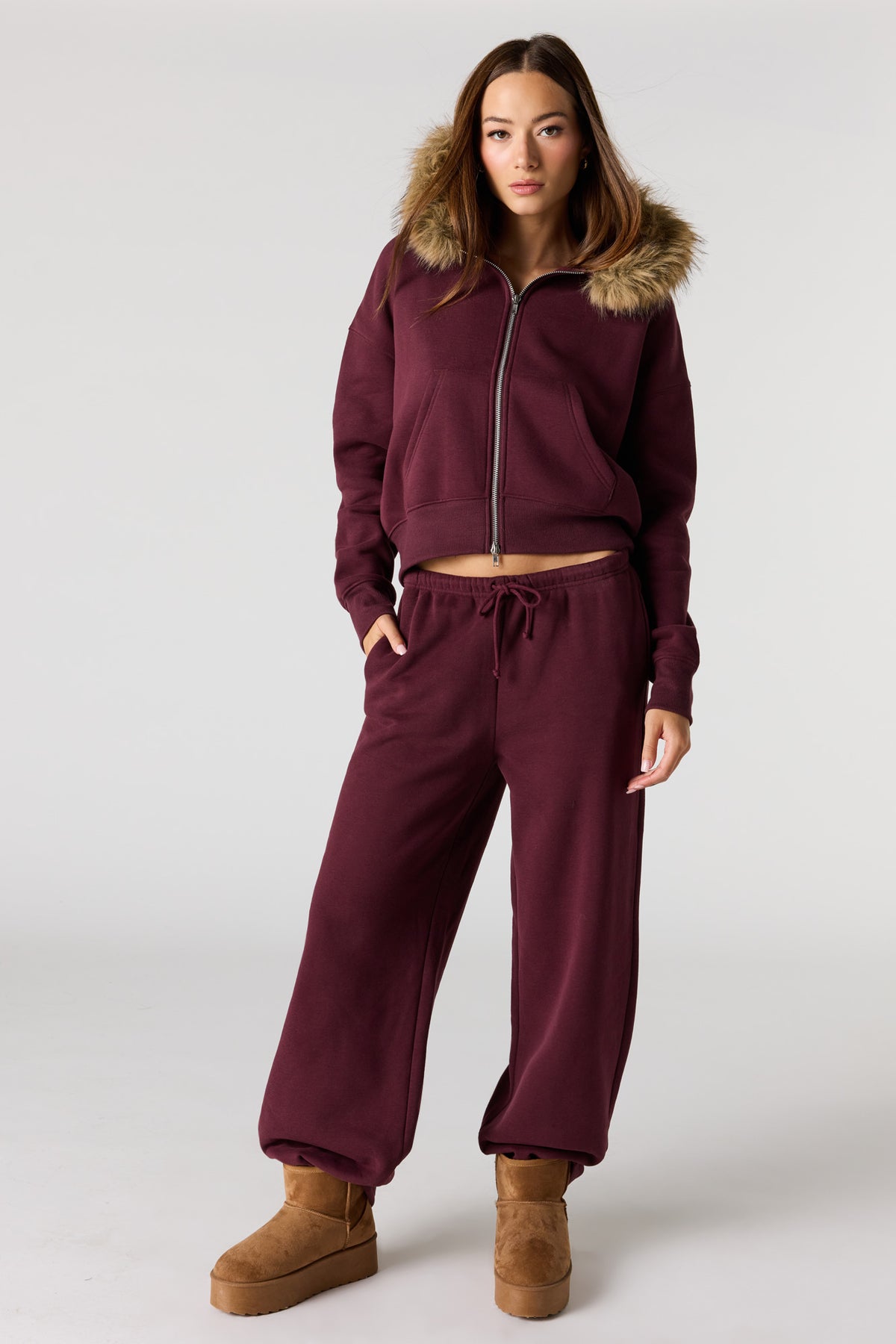 Alt View 4. Luxe Fleece Wide Leg Sweatpant - Burgundy