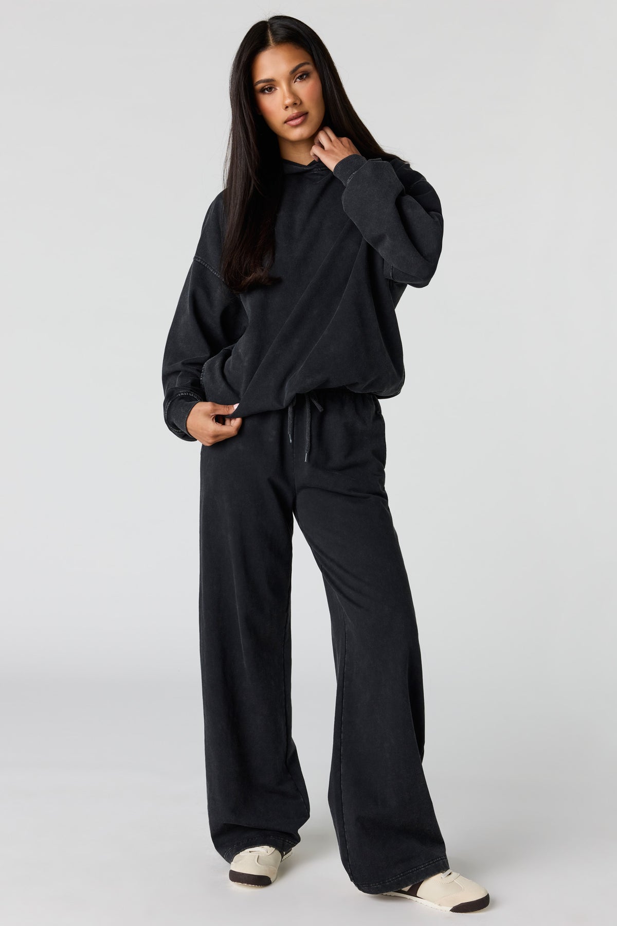 Luxe Fleece Washed Wide Leg Sweatpant - Solid Black