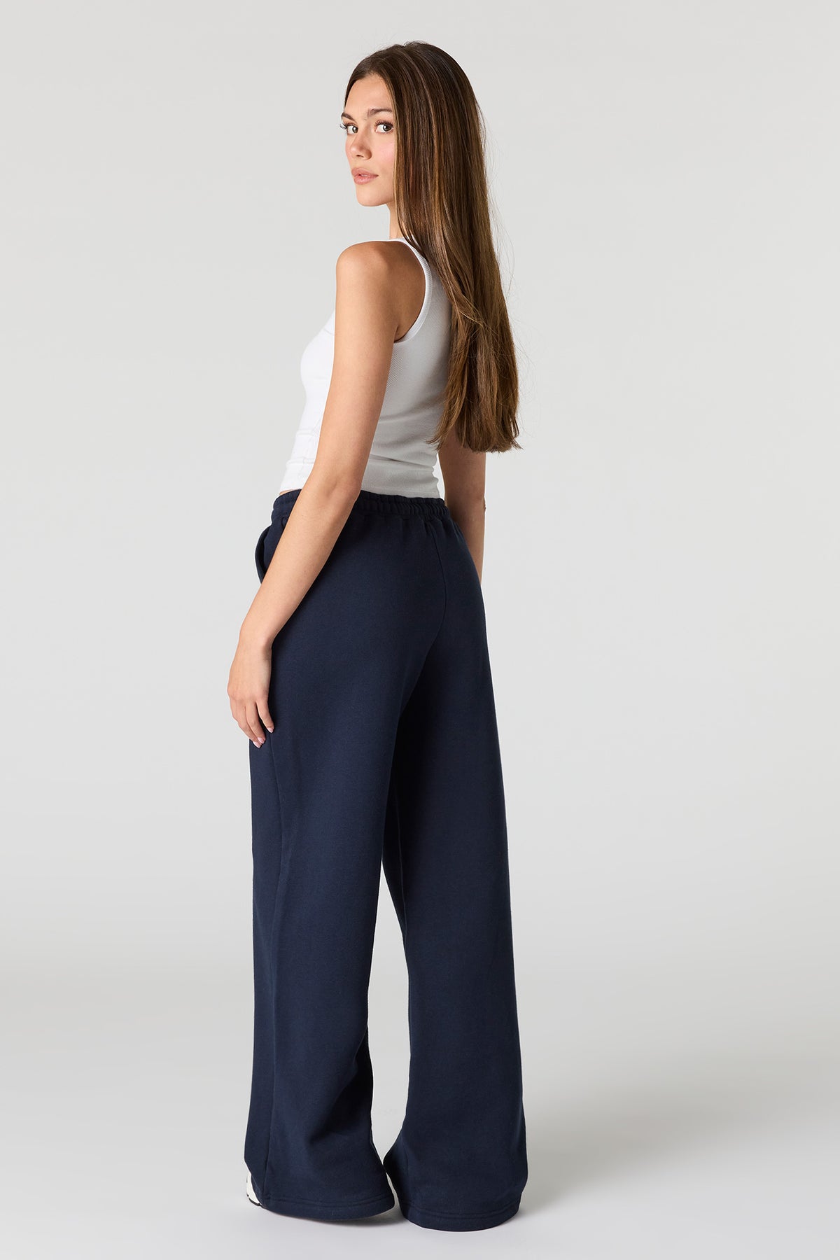 Vue alternative 19. Pantalon d'entraînement à jambe ultralarge en molleton de luxe
