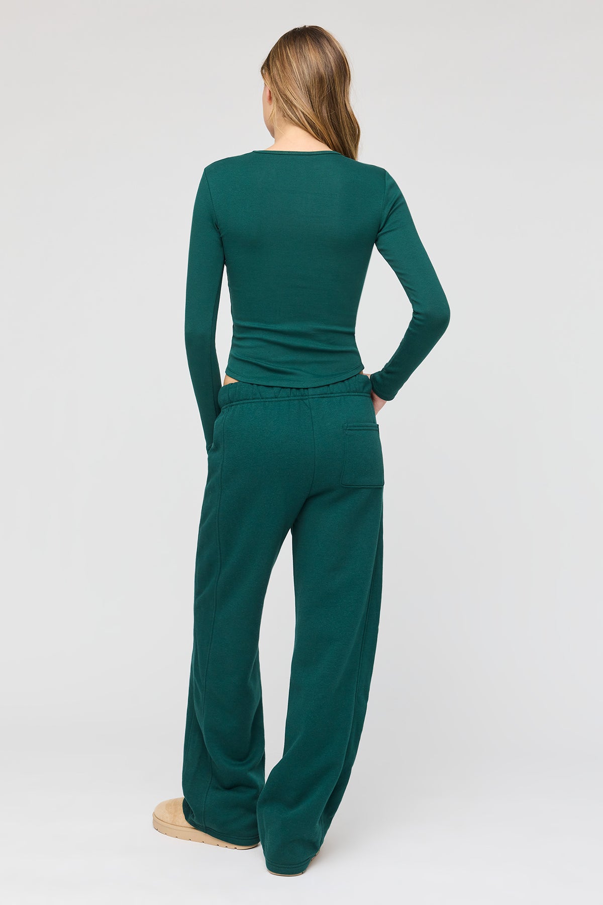Alt View 3. Luxe Fleece Baggy Sweatpant - Green