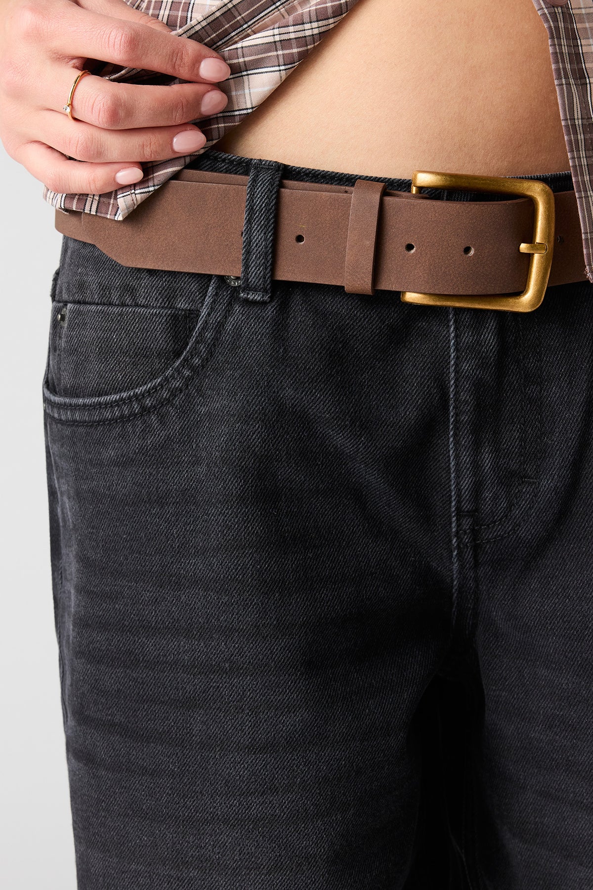 Vue alternative 4. Jean super baggy London à taille basse avec ceinture