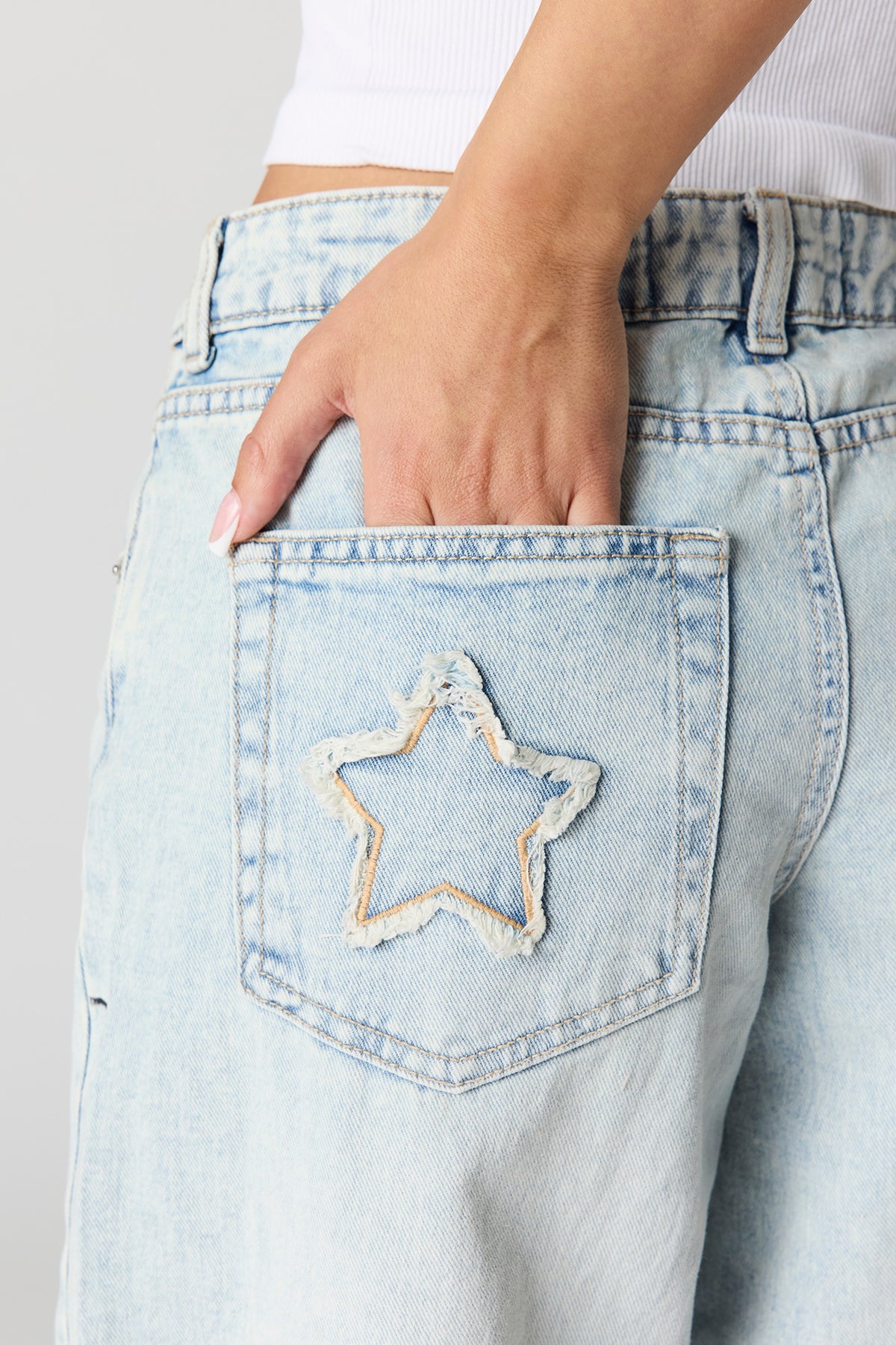 Alt View 4. London Low Rise Super Baggy Patched Jean - Light Denim Blue