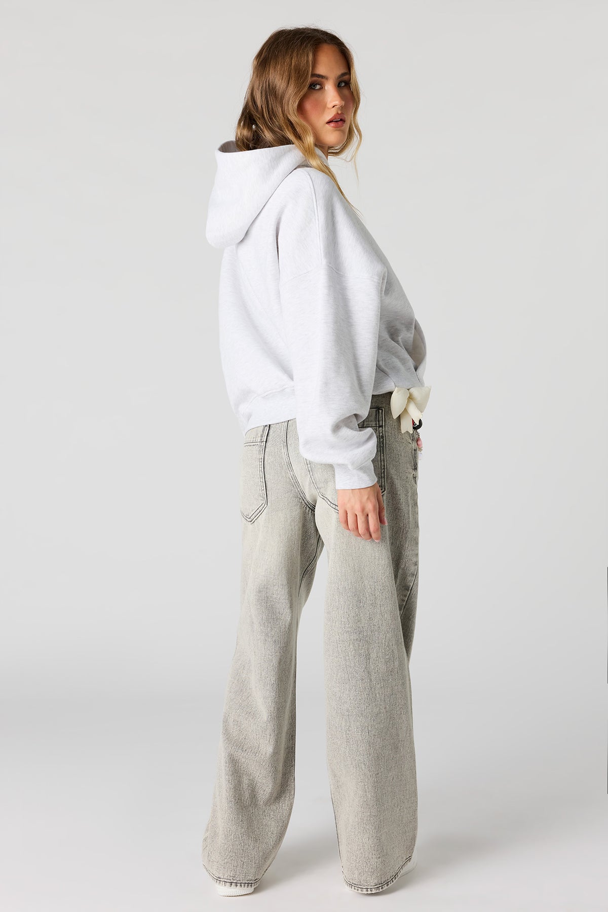 Alt View 3. Mega Baggy Jean with Keychain - Charcoal