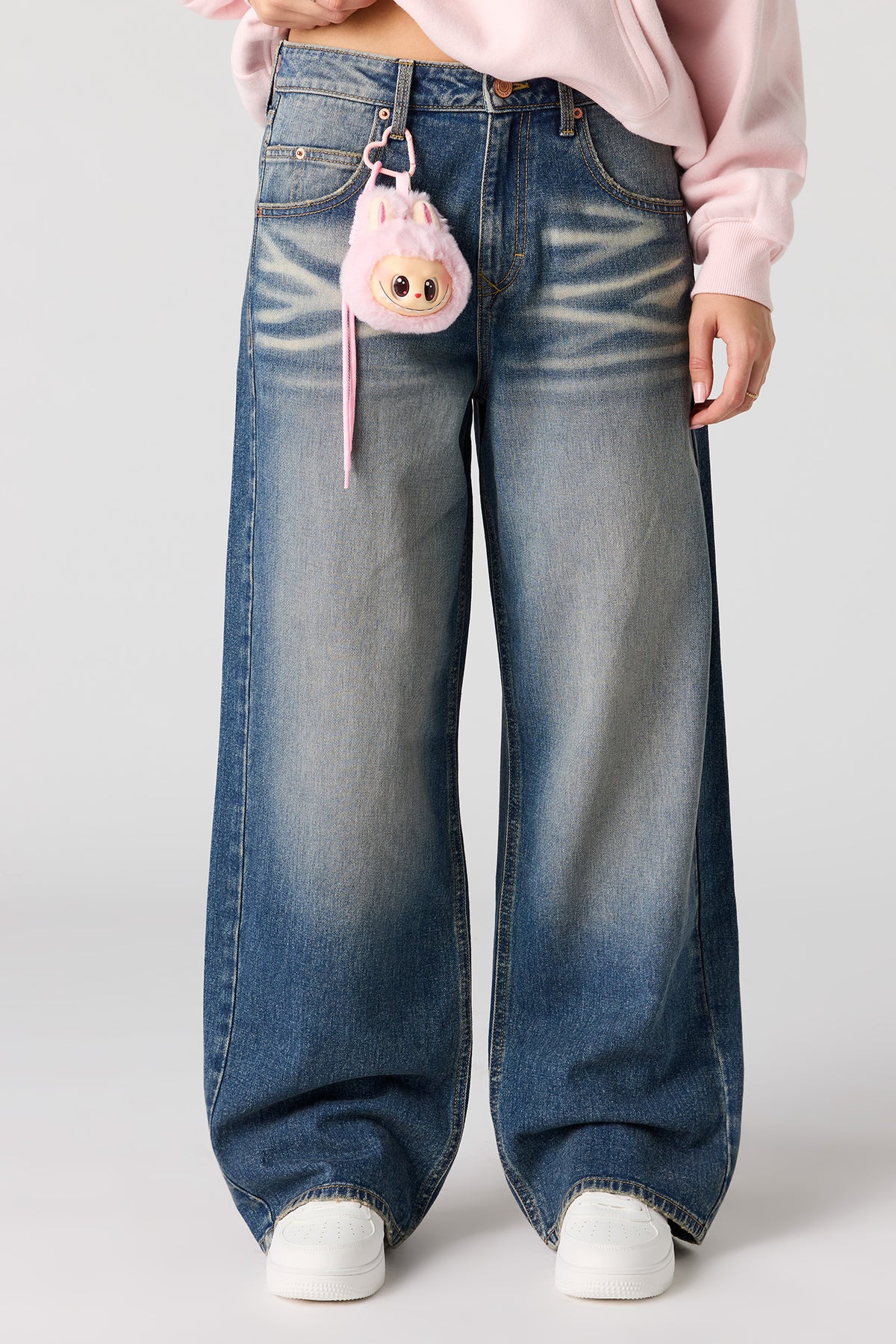Alt View 2. Mega Baggy Jean with Keychain - Midnight Blue
