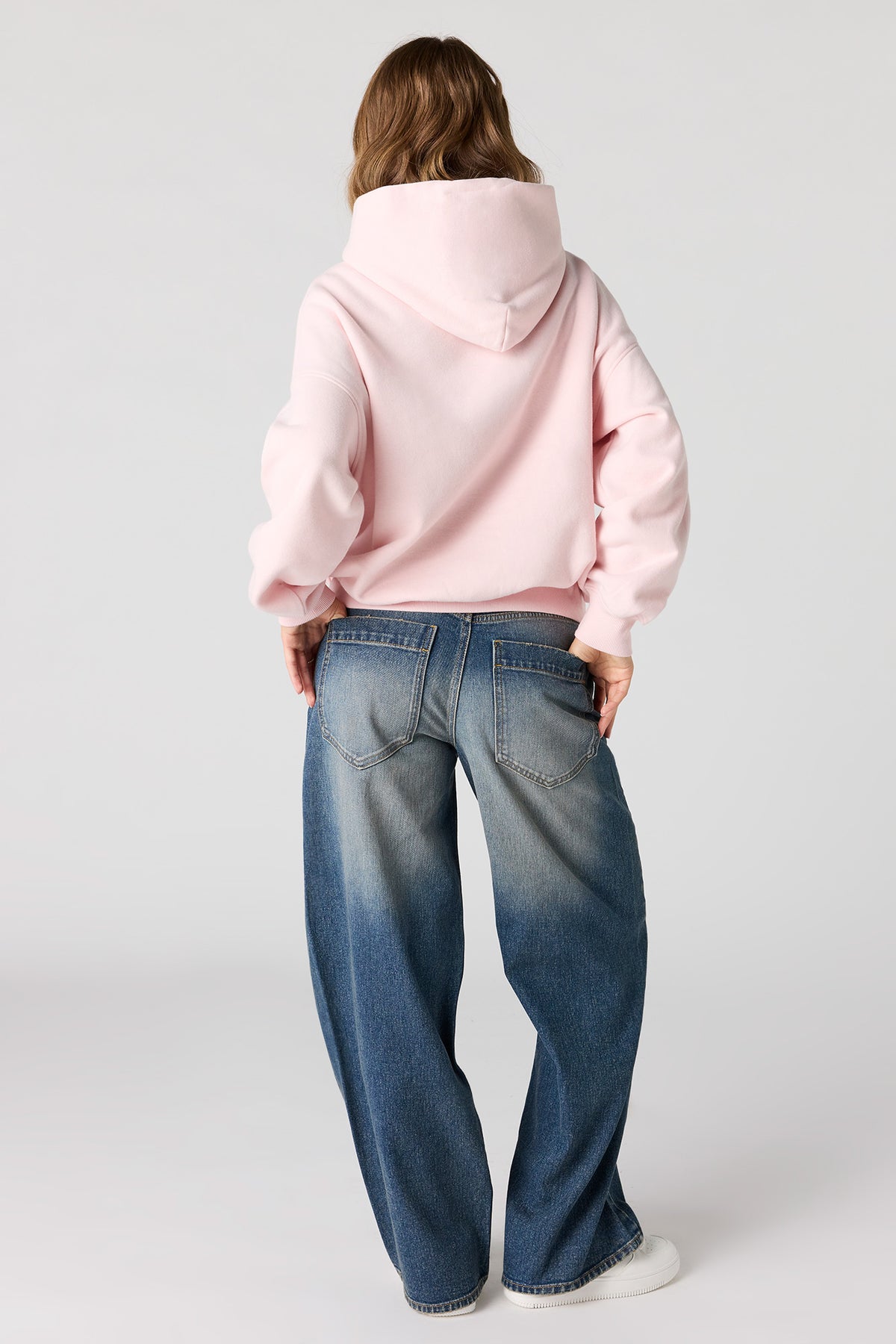 Alt View 3. Mega Baggy Jean with Keychain - Midnight Blue