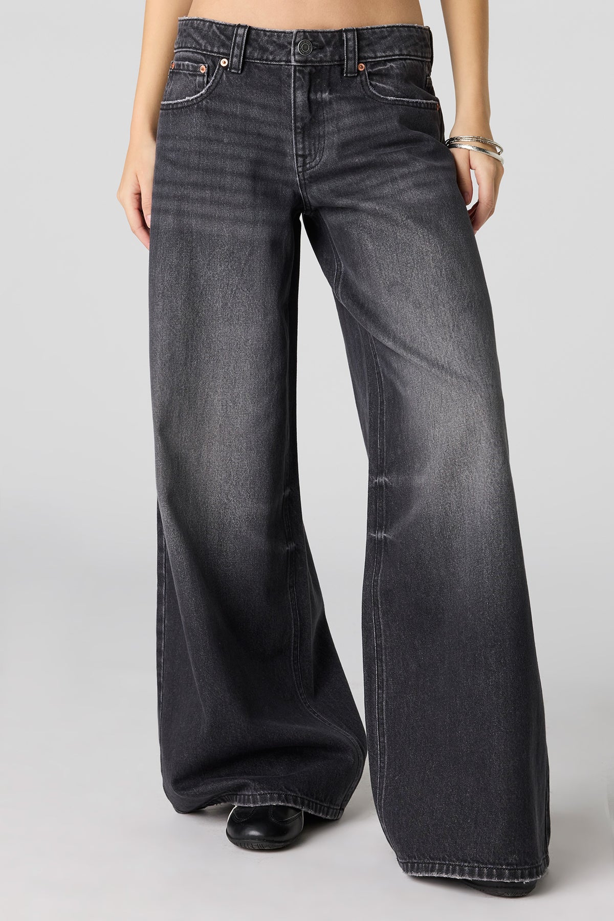 Alt View 2. Mid Rise Super Wide Leg Jean - Black