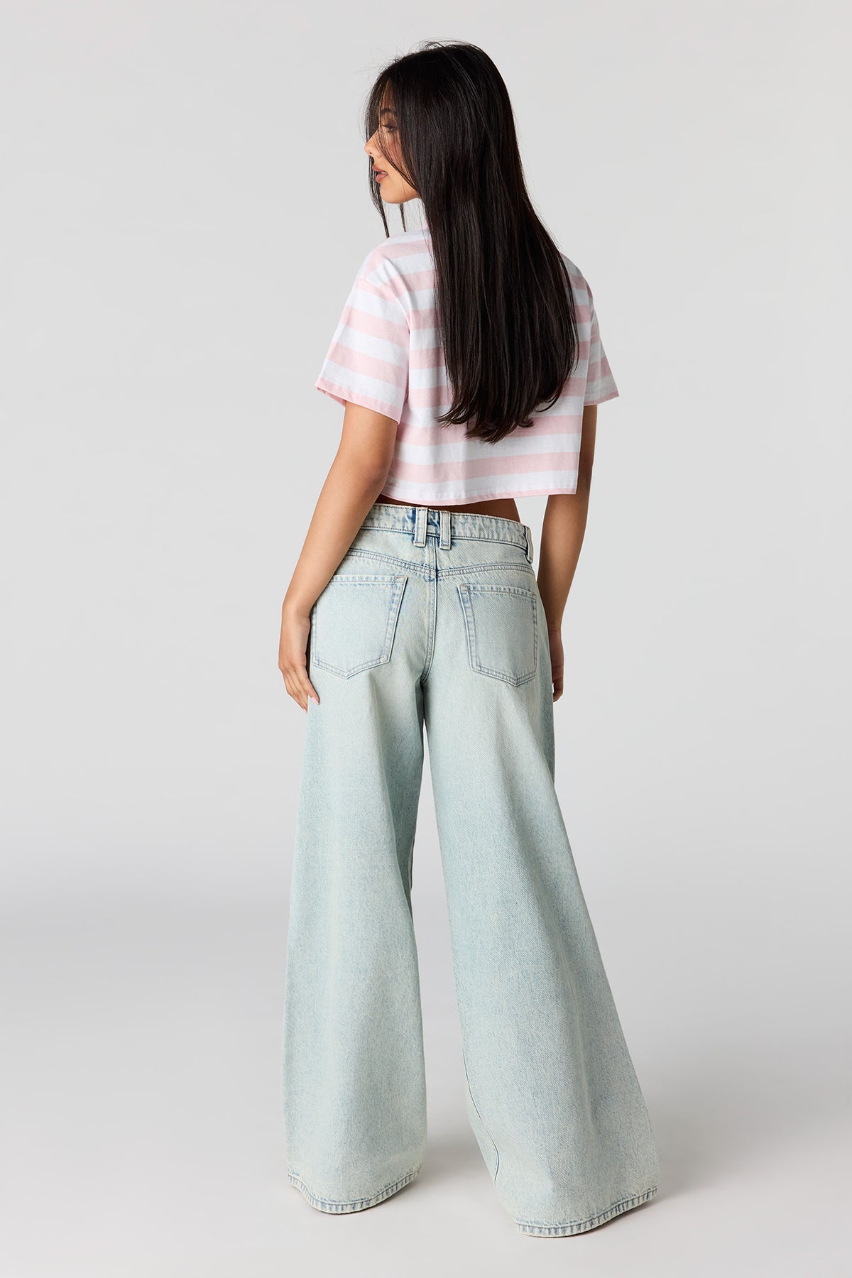 Alt View 3. Mid Rise Super Wide Leg Jean - Light Denim Blue
