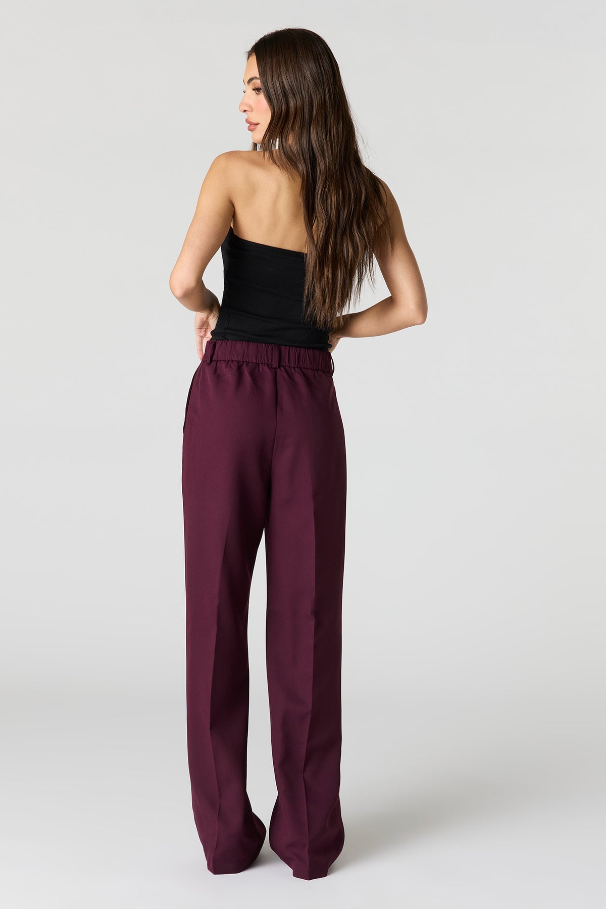 Vue alternative 3. Pantalon habillé à jambe large