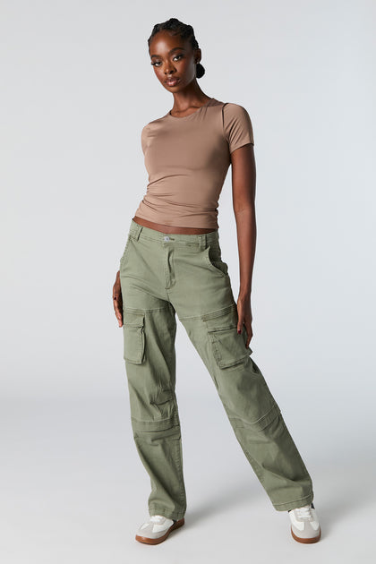 Pantalon cargo à jambe droite avec coutures apparentes