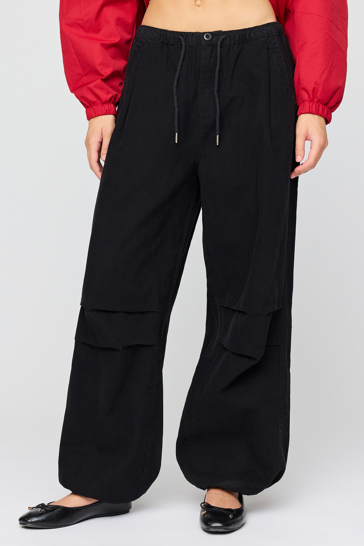 Vue alternative 2. Pantalon parachute à taille coulissante