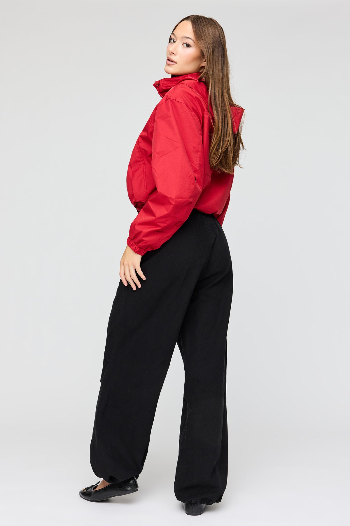Vue alternative 3. Pantalon parachute à taille coulissante