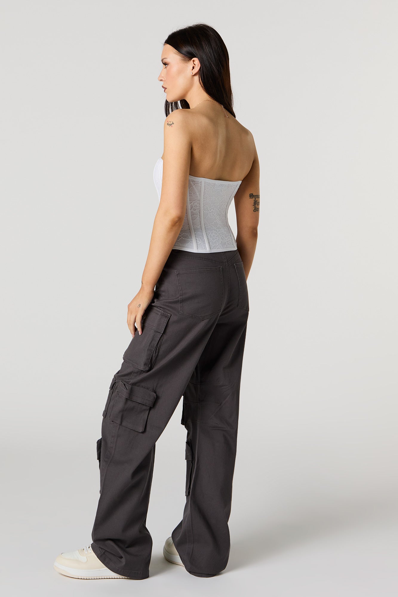 Pantalon à jambe droite avec huit poches