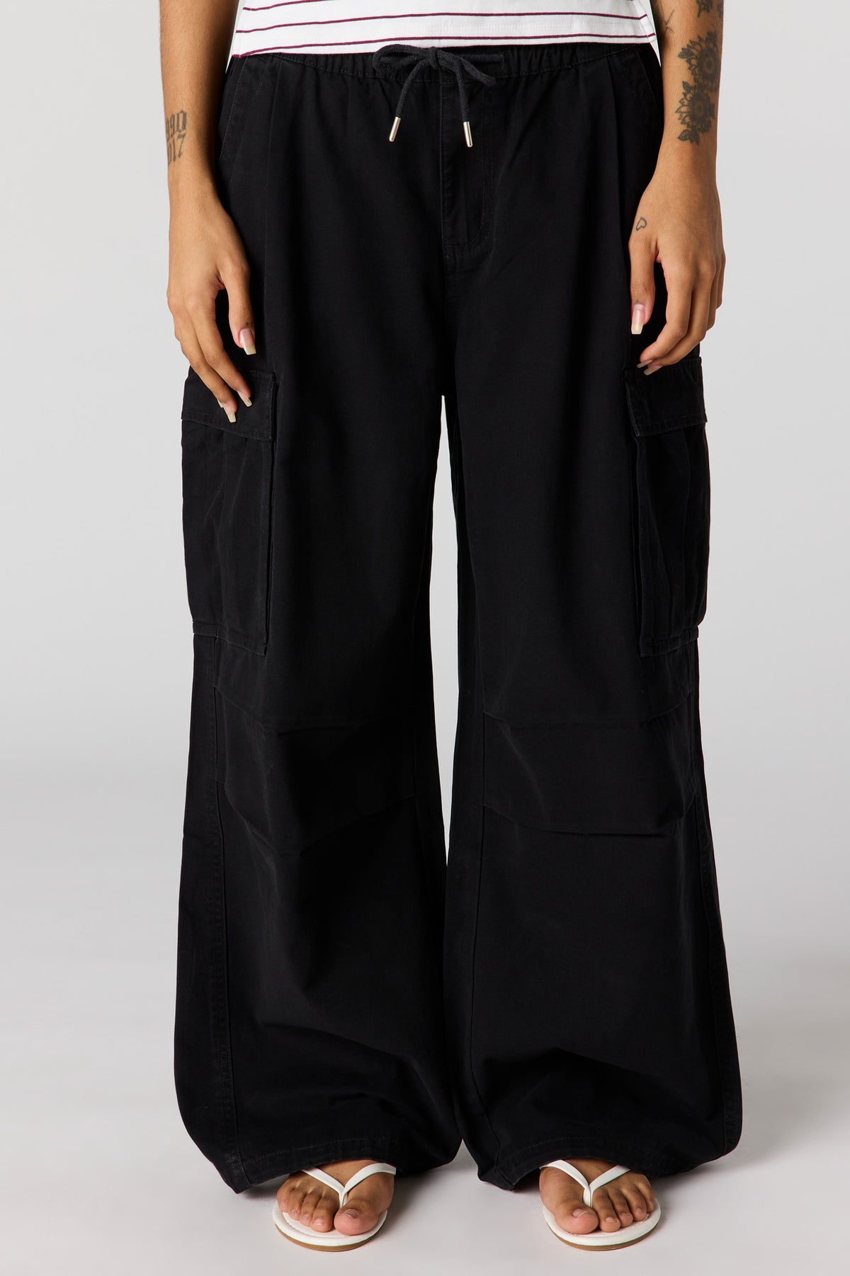 Alt View 2. Canvas Parachute Cargo Pant - Black