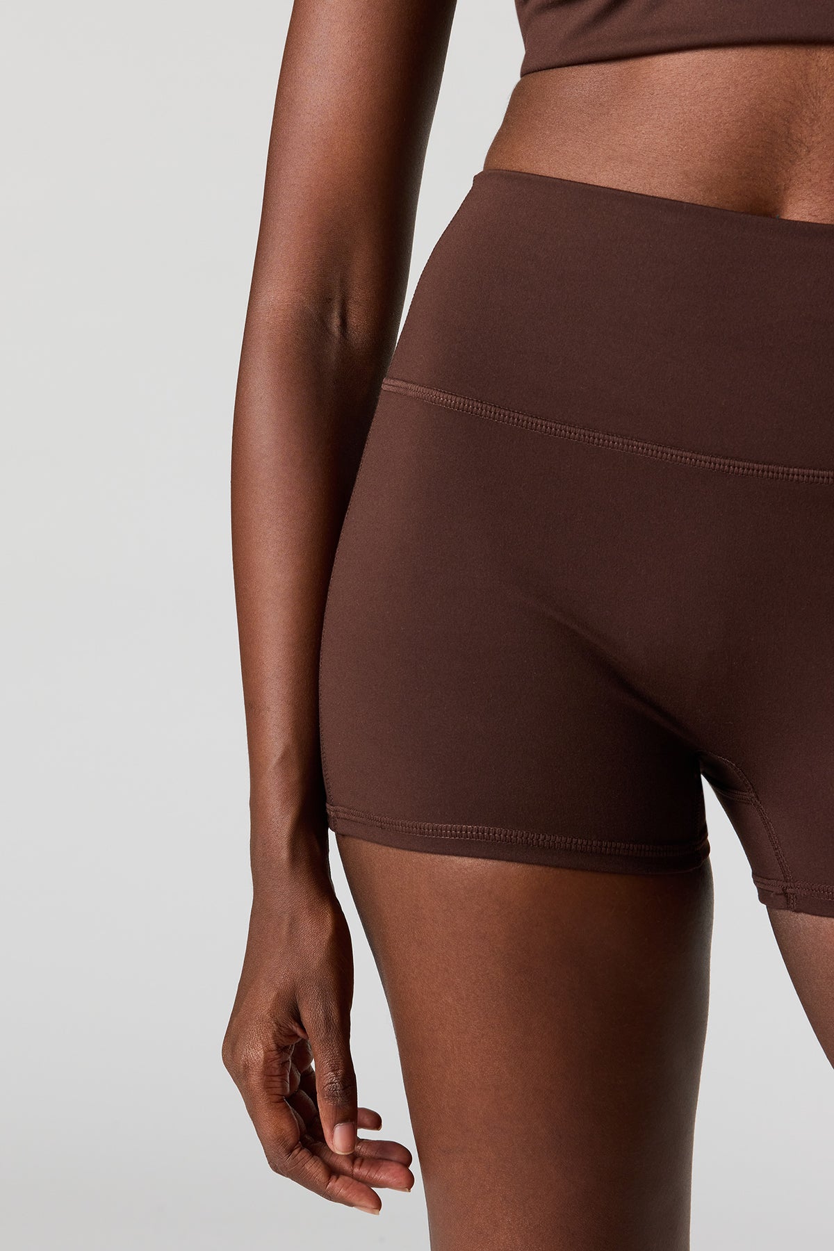 Vue alternative 4. Short de cycliste U/A 2,75 po