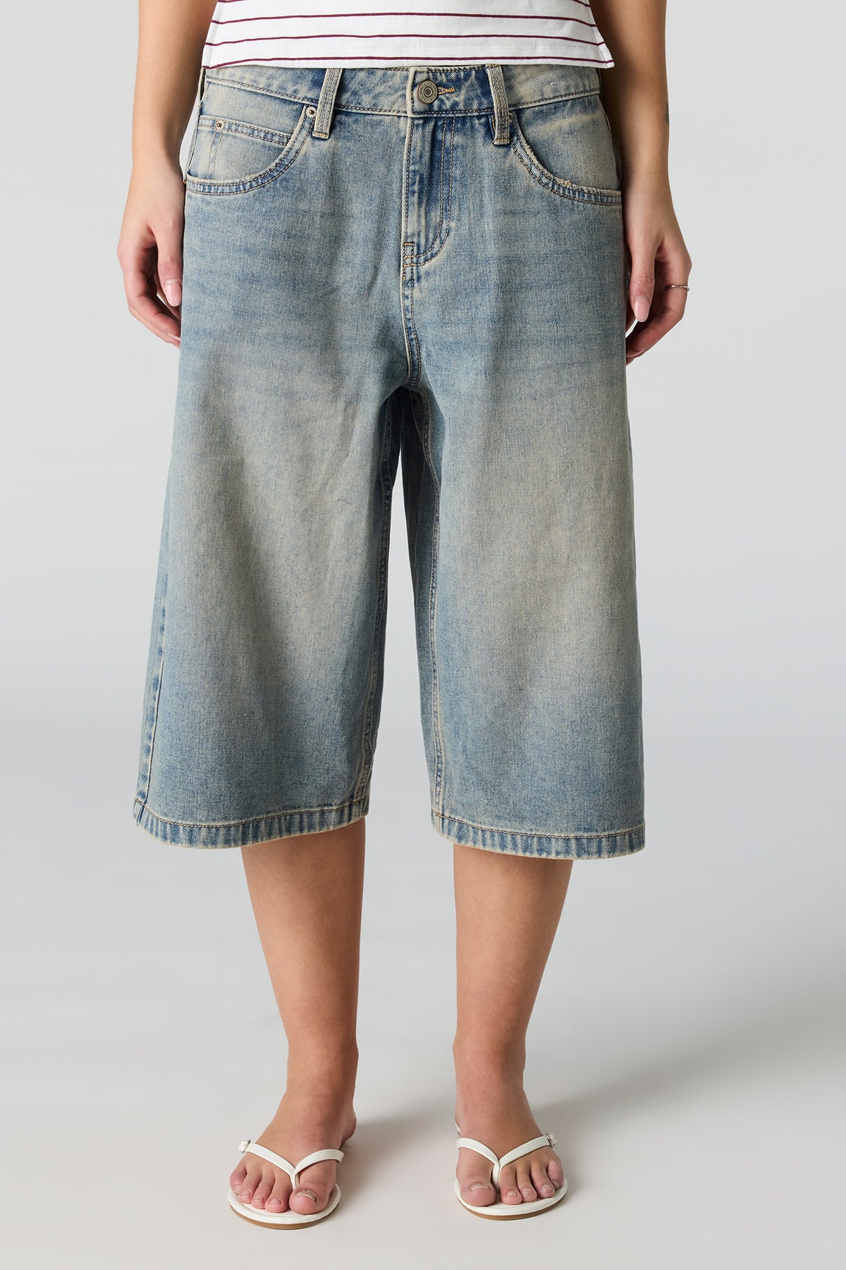 Alt View 2. Low Rise Jort 16" - Pacific Blue