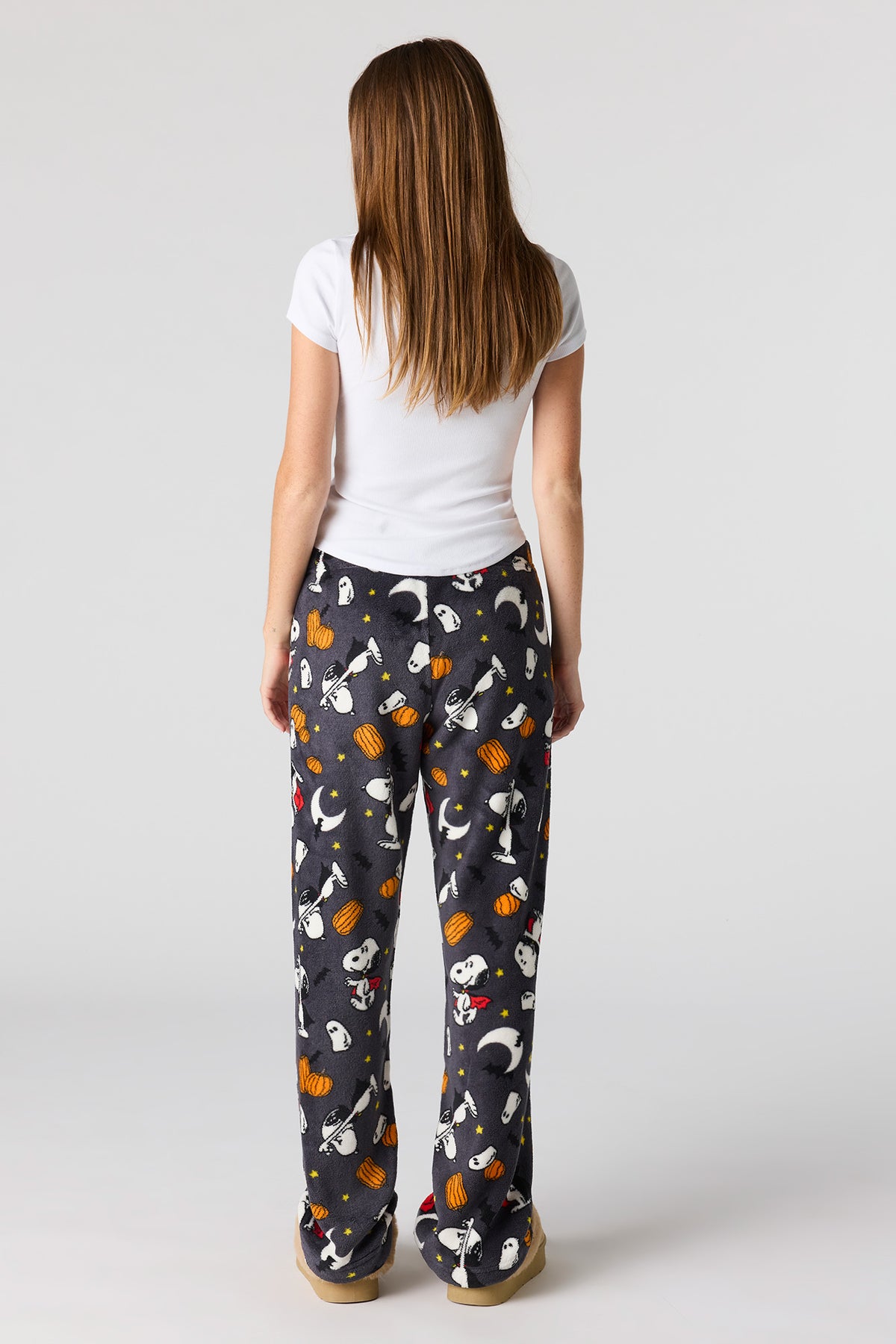 Alt View 3. Peanuts Halloween Plush Pajama Pant - Charcoal