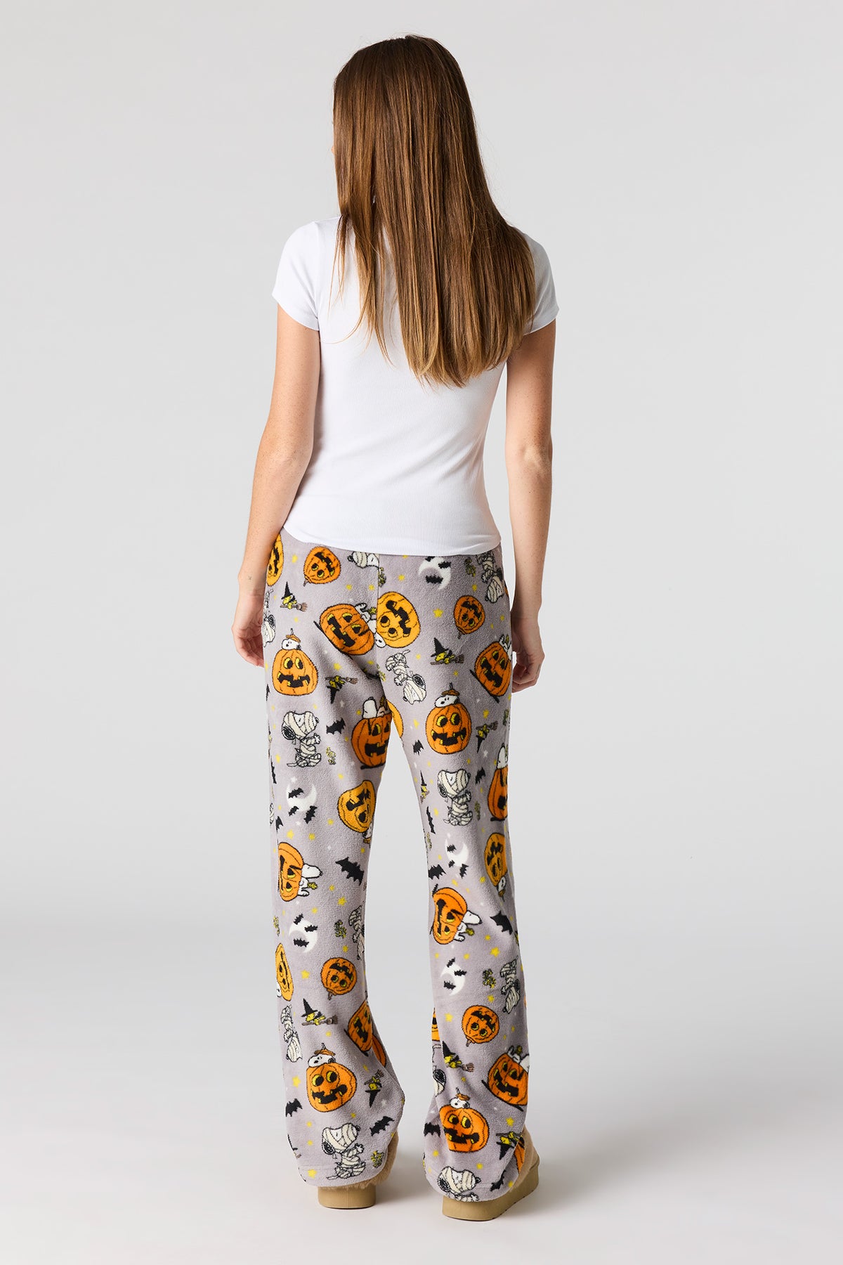 Alt View 3. Peanuts Halloween Plush Pajama Pant - Heather Grey