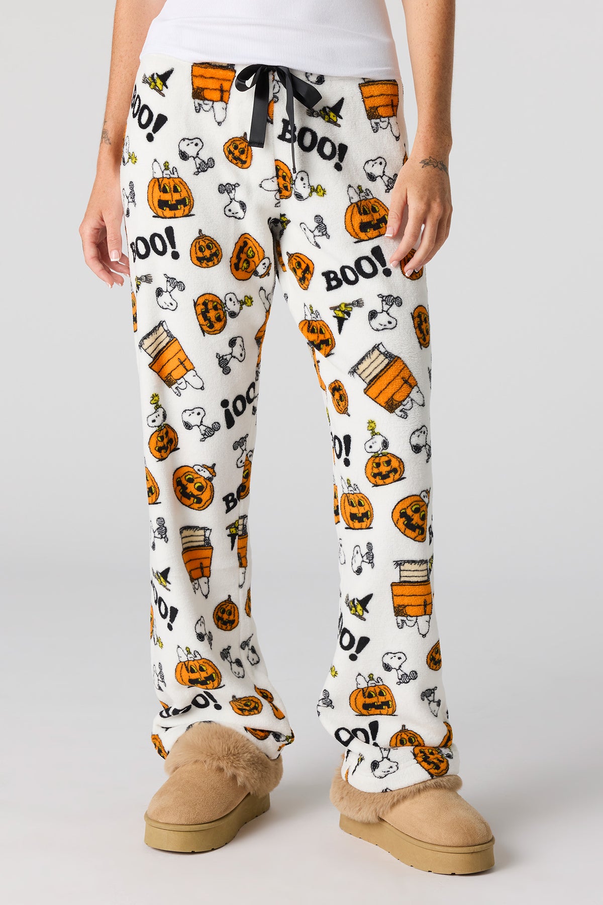 Alt View 2. Peanuts Halloween Plush Pajama Pant - Ivory
