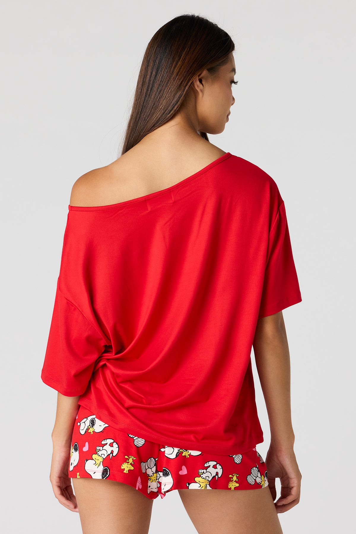 Alt View 2. Snoopy Off Shoulder Top & Short Pajama Set - Red