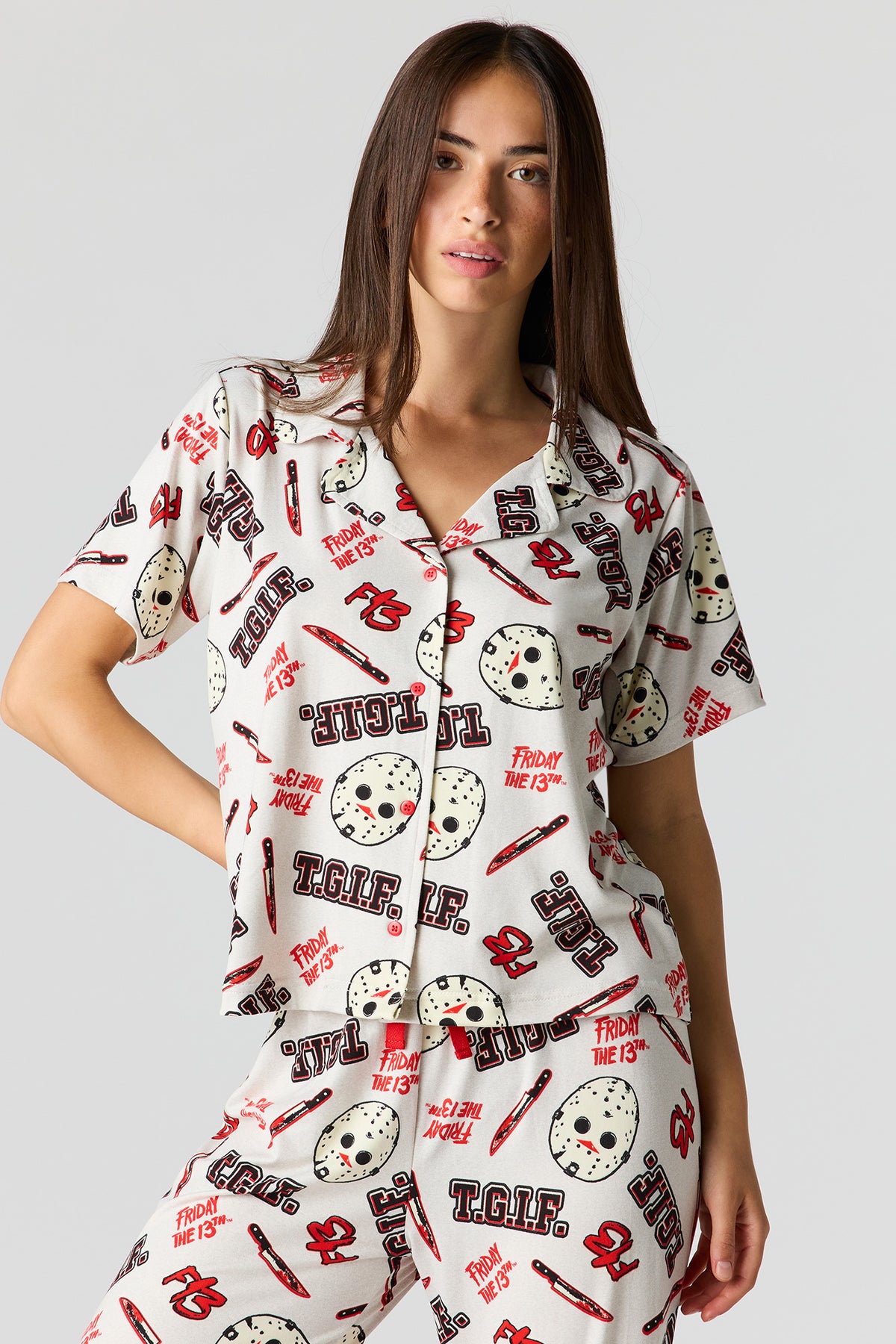 Vue alternative 2. Ensemble pyjama avec haut boutonné à imprimé Halloween et pantalon