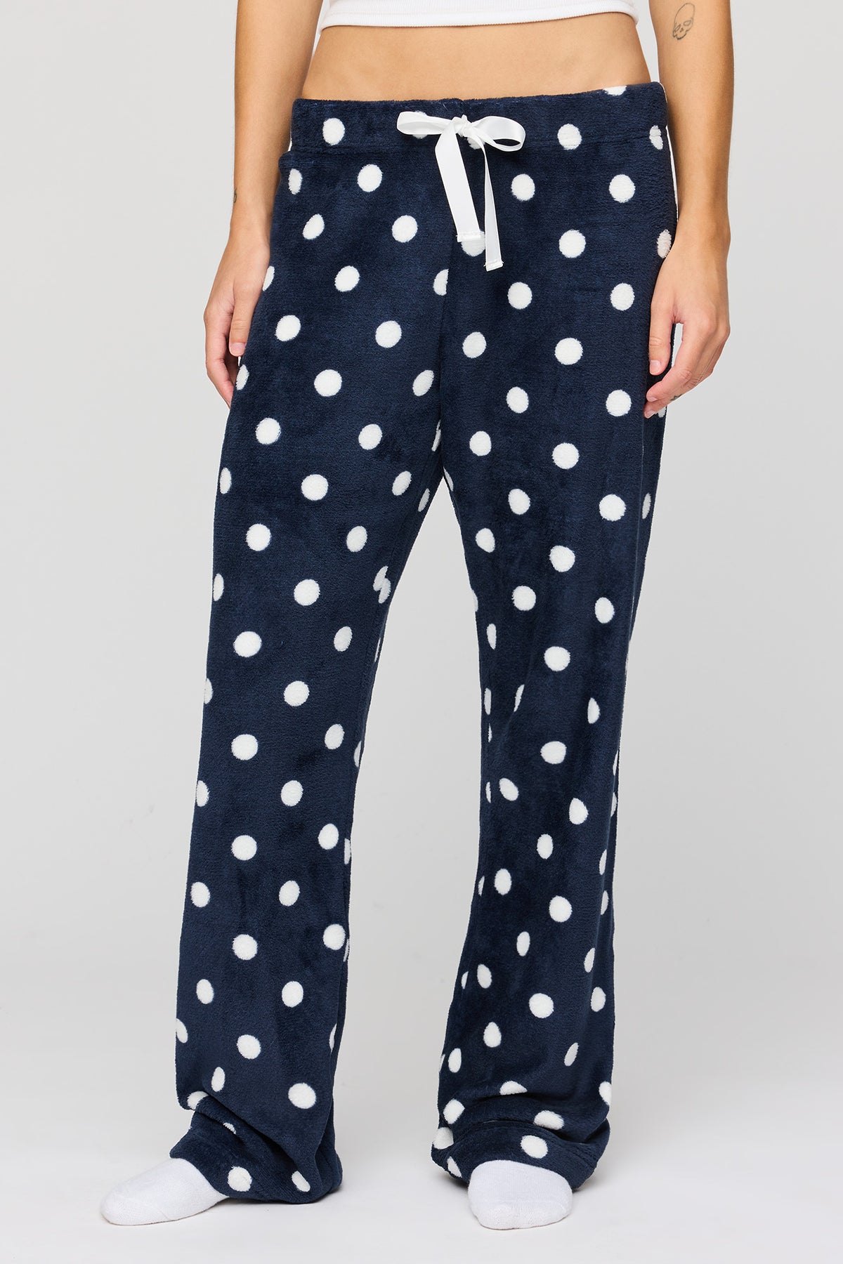Vue alternative 2. Pantalon de pyjama en peluche