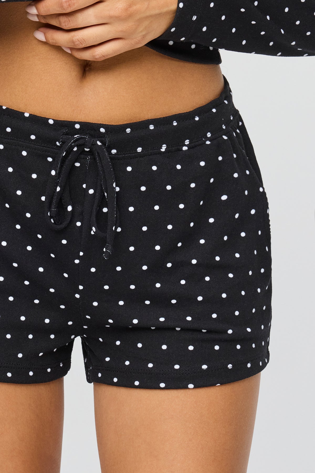 Alt View 4. Long Sleeve Top & Short Pajama Set - Black