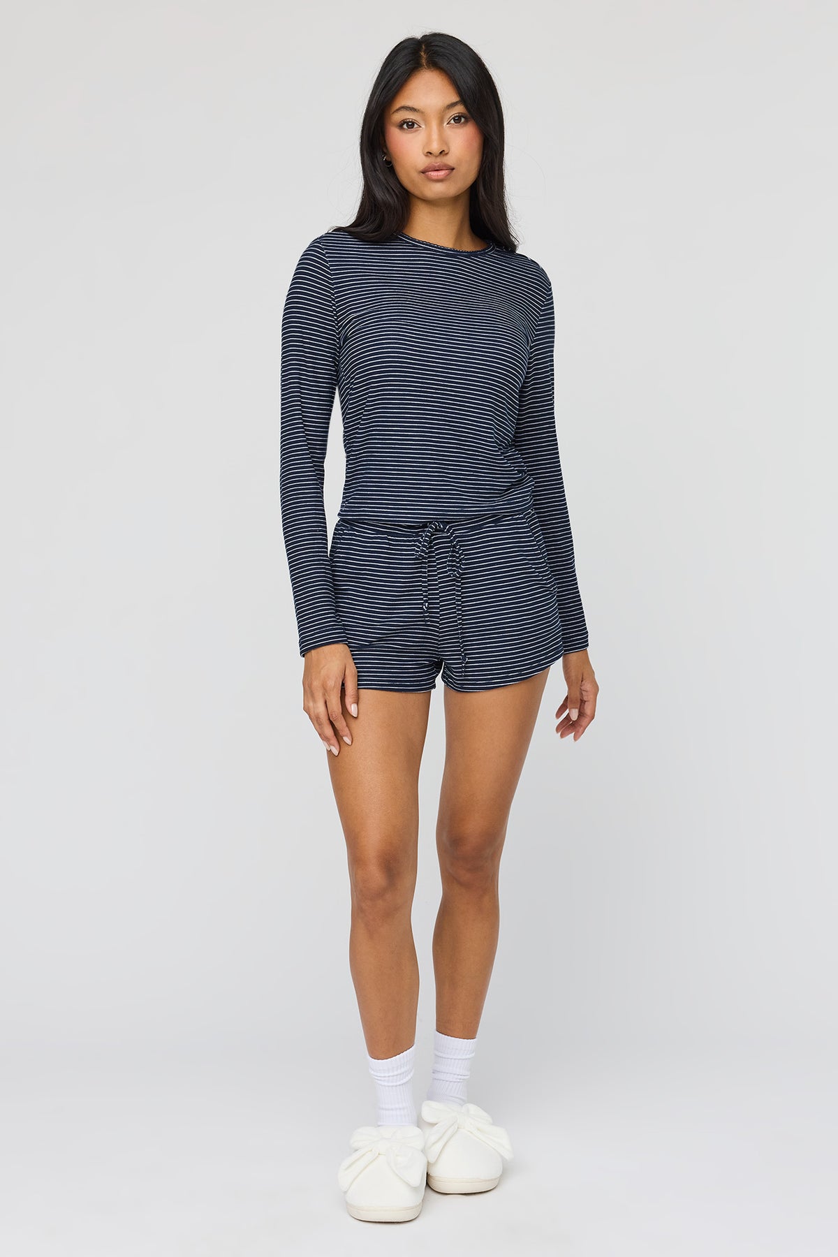 Alt View 3. Long Sleeve Top & Short Pajama Set - Navy