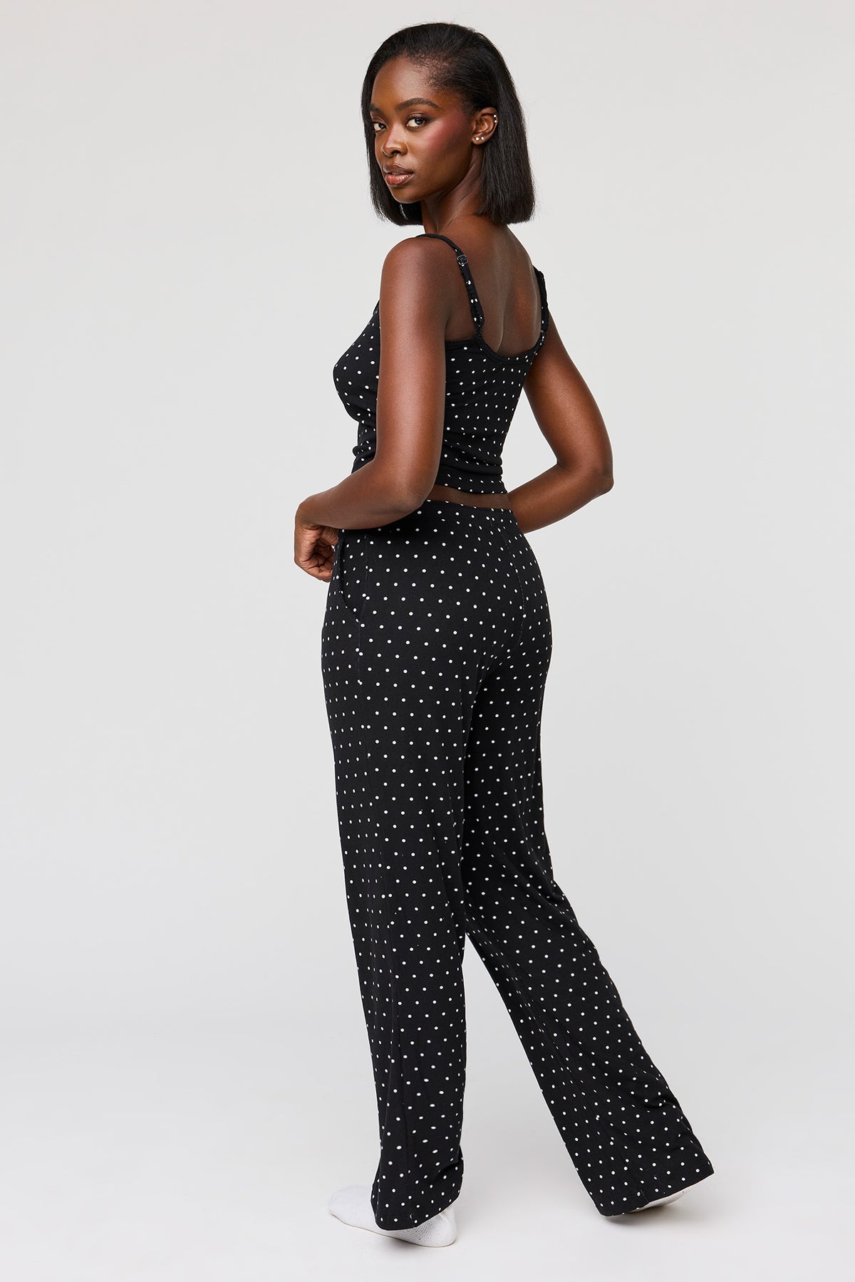 Alt View 4. Cami & Pant Printed Pajama Set - Black