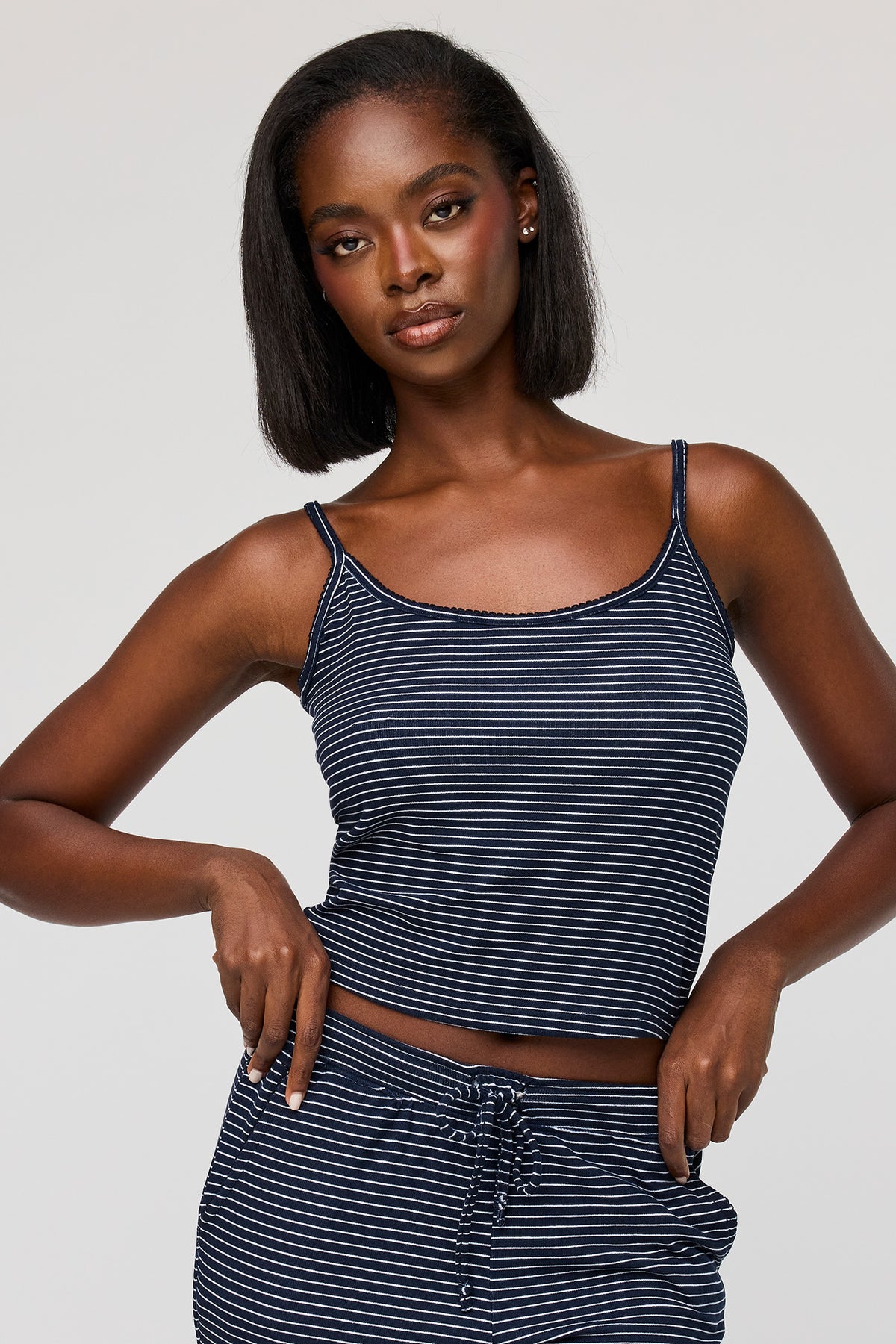 Alt View 2. Cami & Pant Printed Pajama Set - Navy