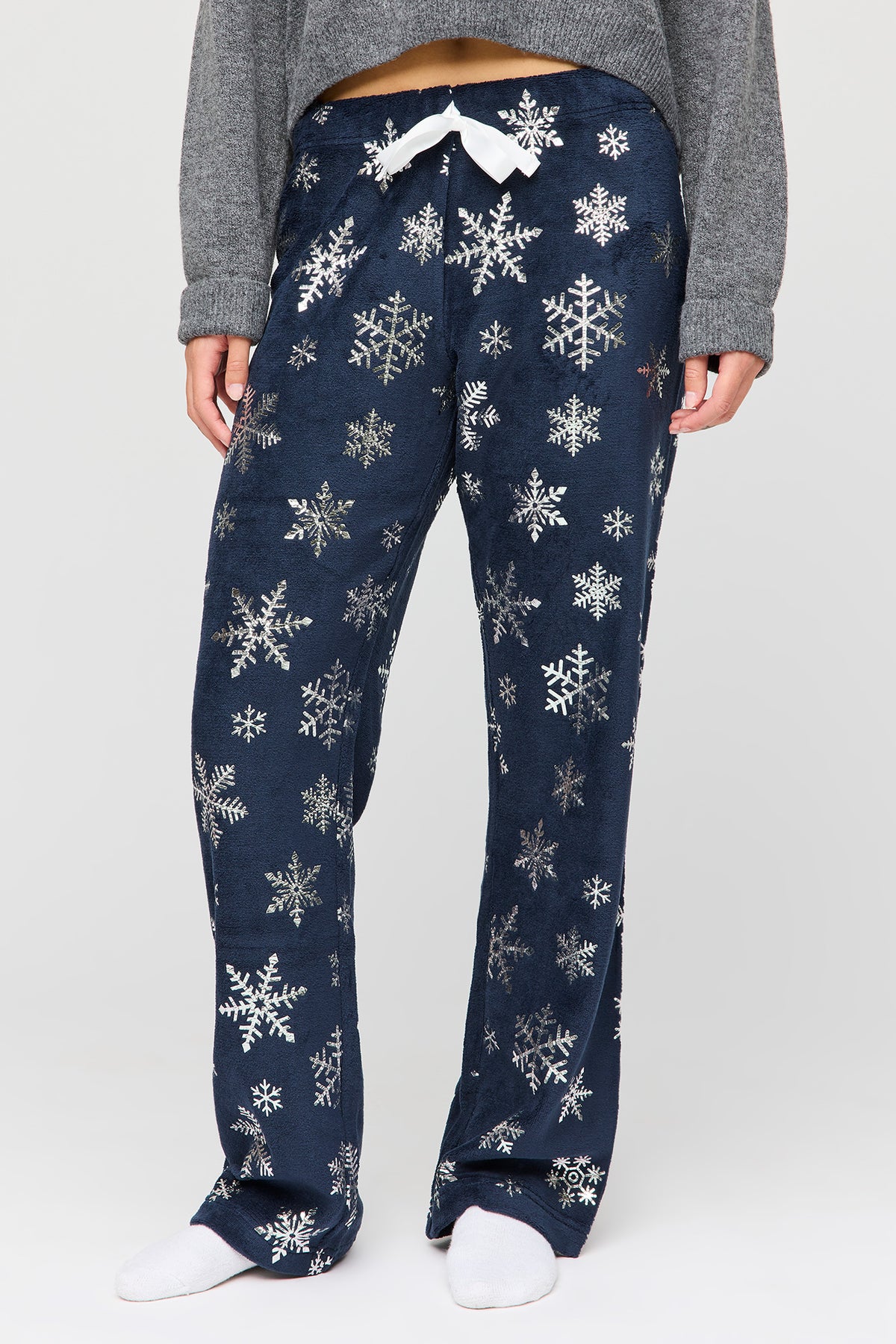 Alt View 2. Plush Christmas Pajama Pant - Black