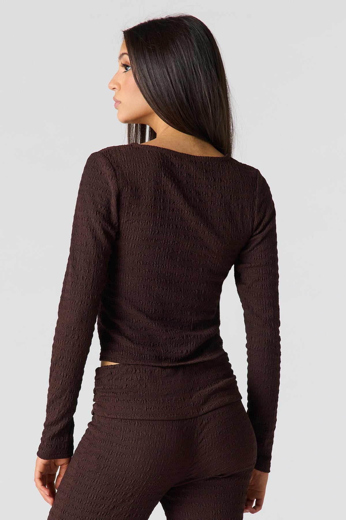 Vue alternative 2. Cardigan texturé