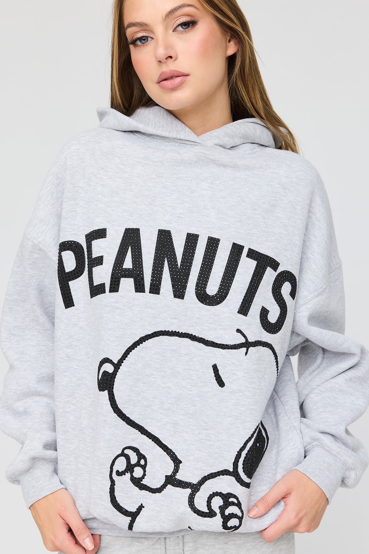 Haut à capuchon en molleton avec imprimé Peanuts Snoopy orné de pierres du Rhin