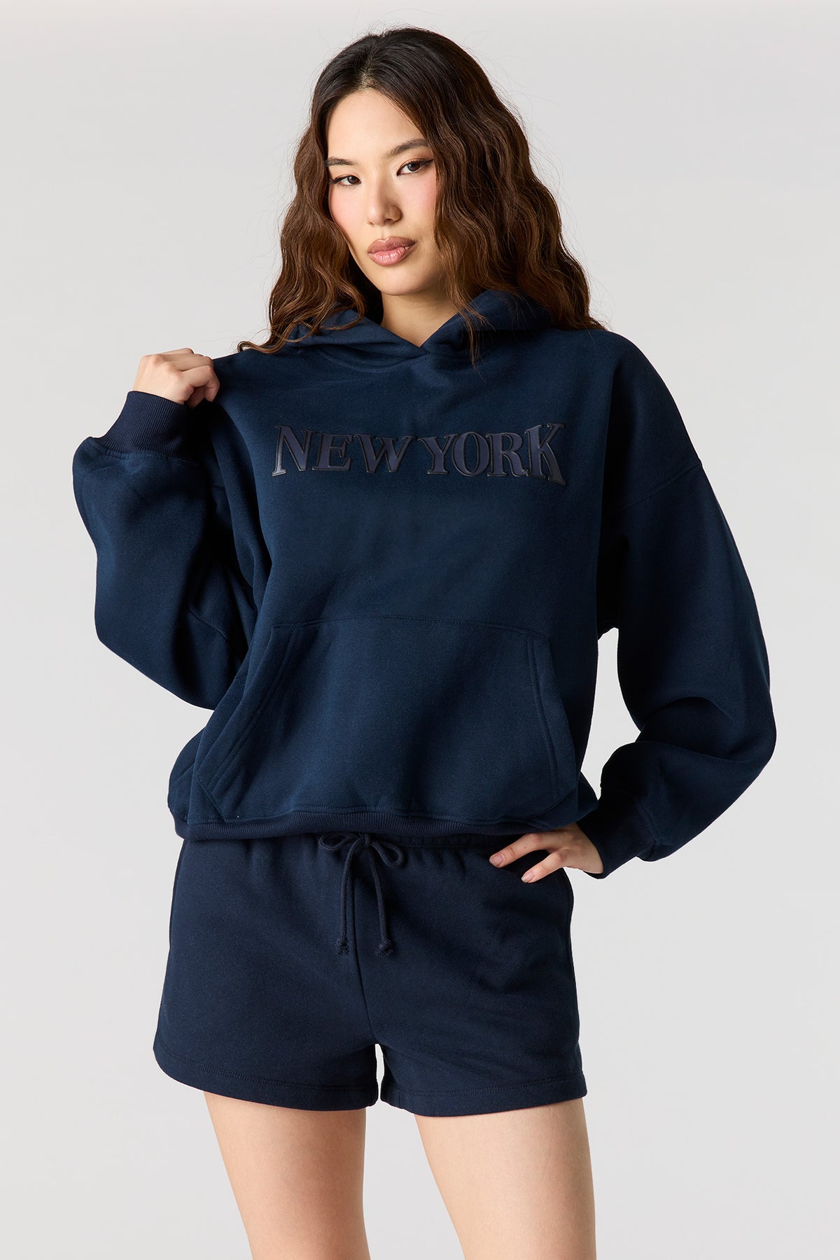 Alt View 2. Luxe Fleece Graphic Short - Dark Blue