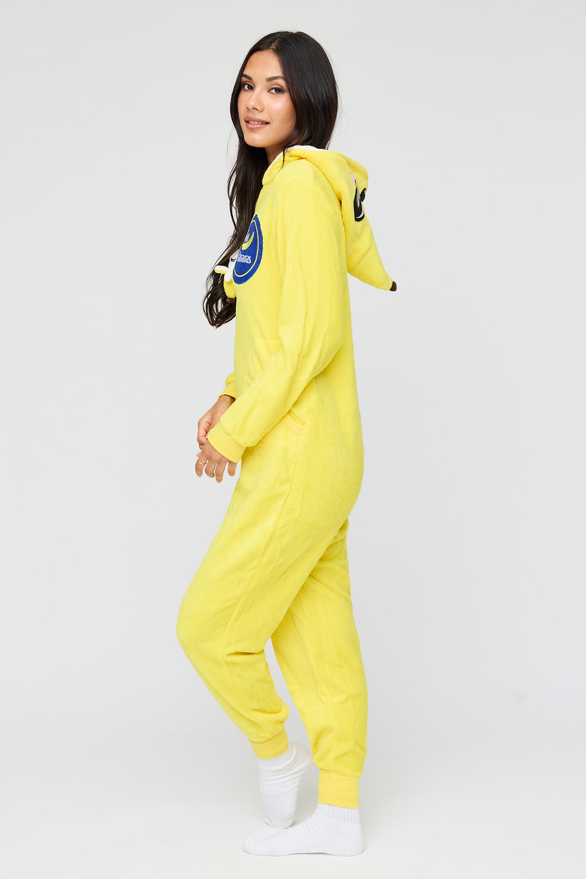 Vue alternative 2. Combinaison en peluche Banane 3D