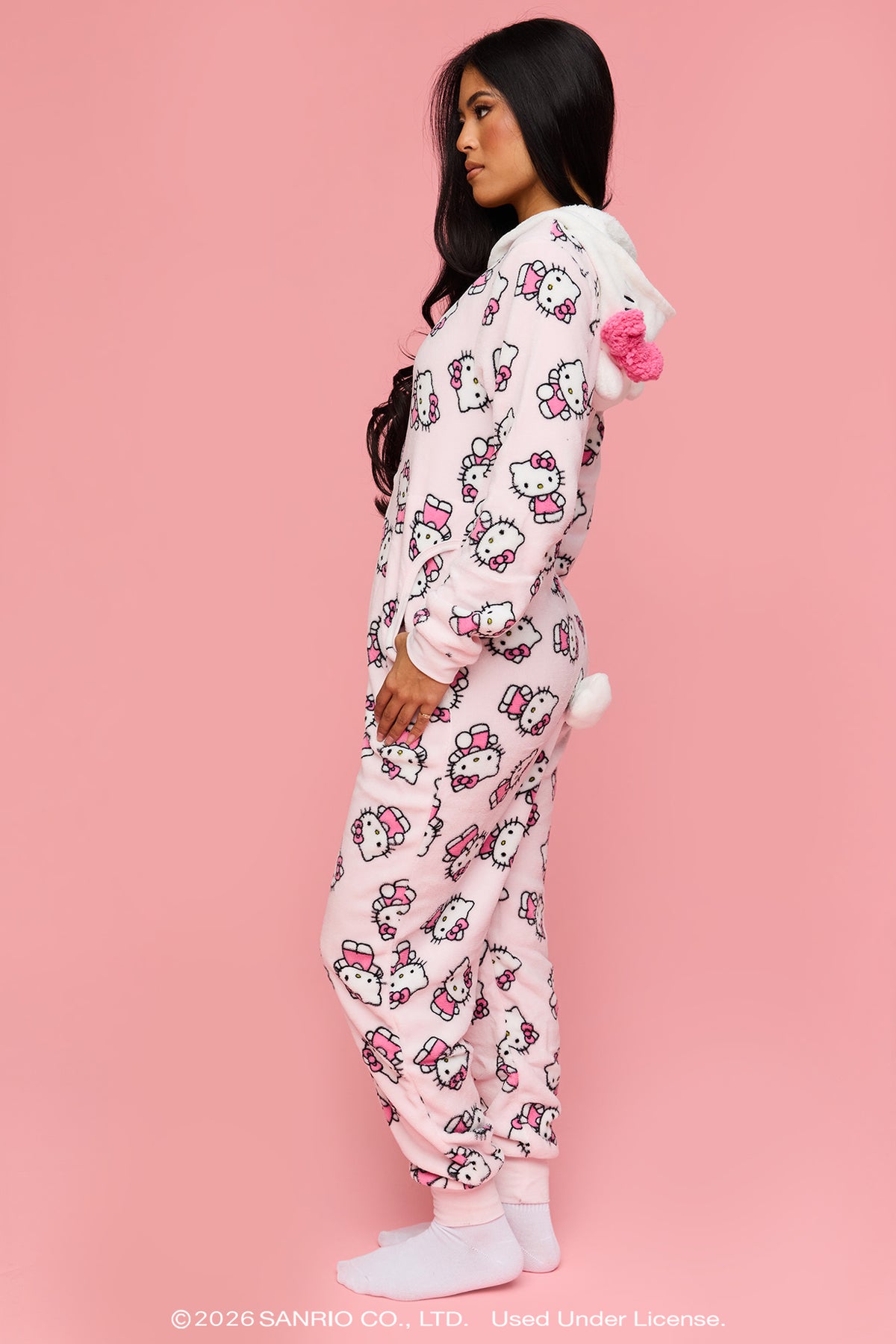 Vue alternative 2. Combinaison pelucheuse Hello Kitty® en 3D