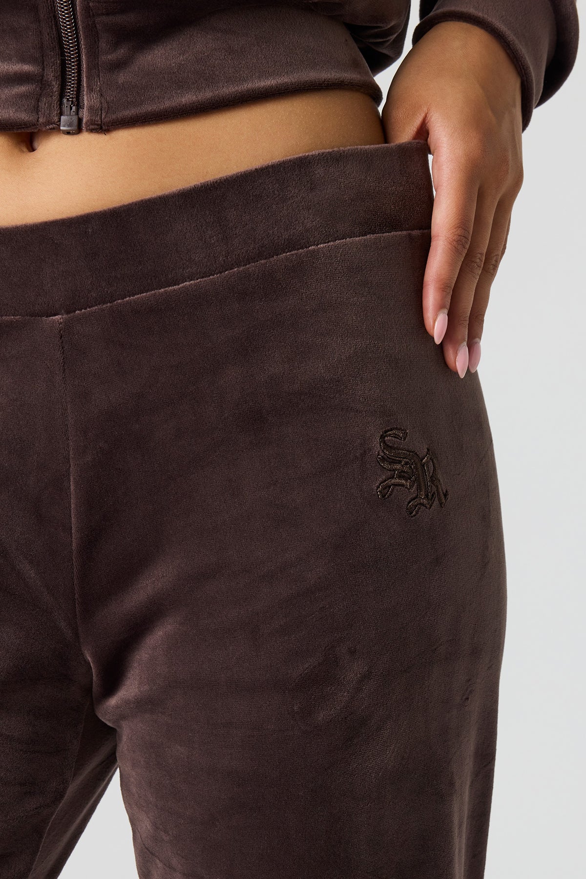 Vue alternative 4. Pantalon Sommer Ray à jambe évasée en velours