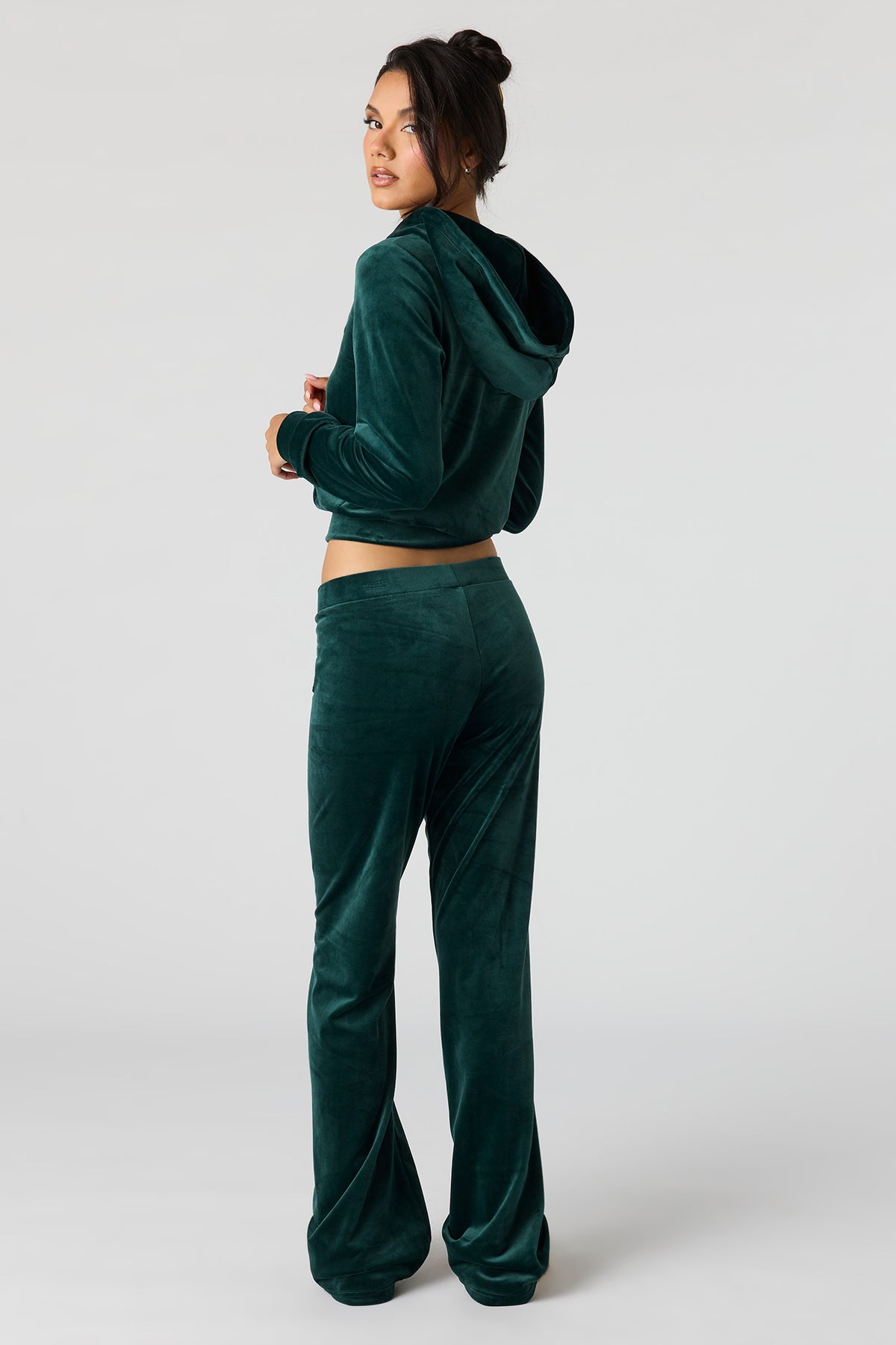 Alt View 3. Sommer Ray Velour Flare Pant - Green