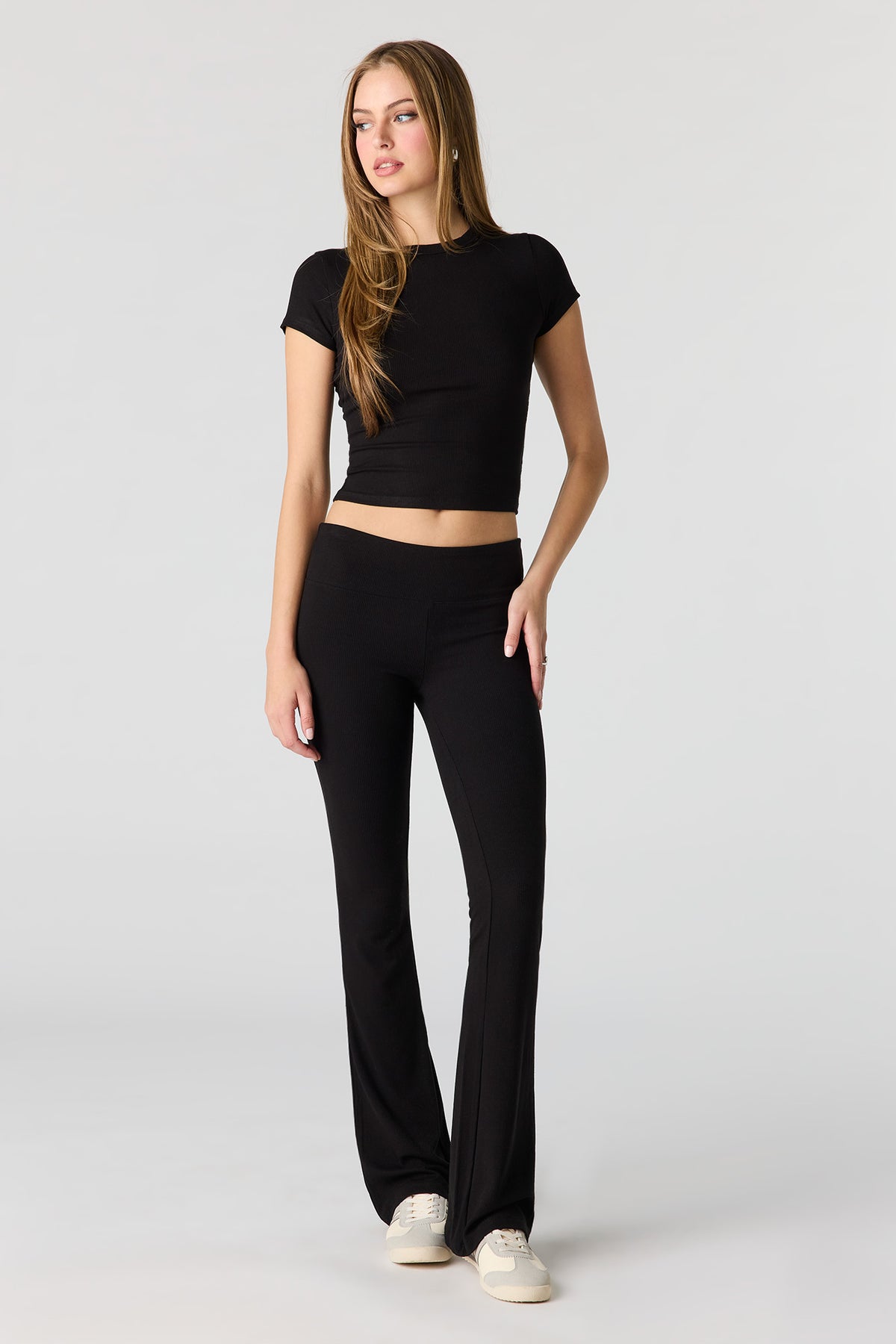Vue alternative 3. T-shirt côtelé doux