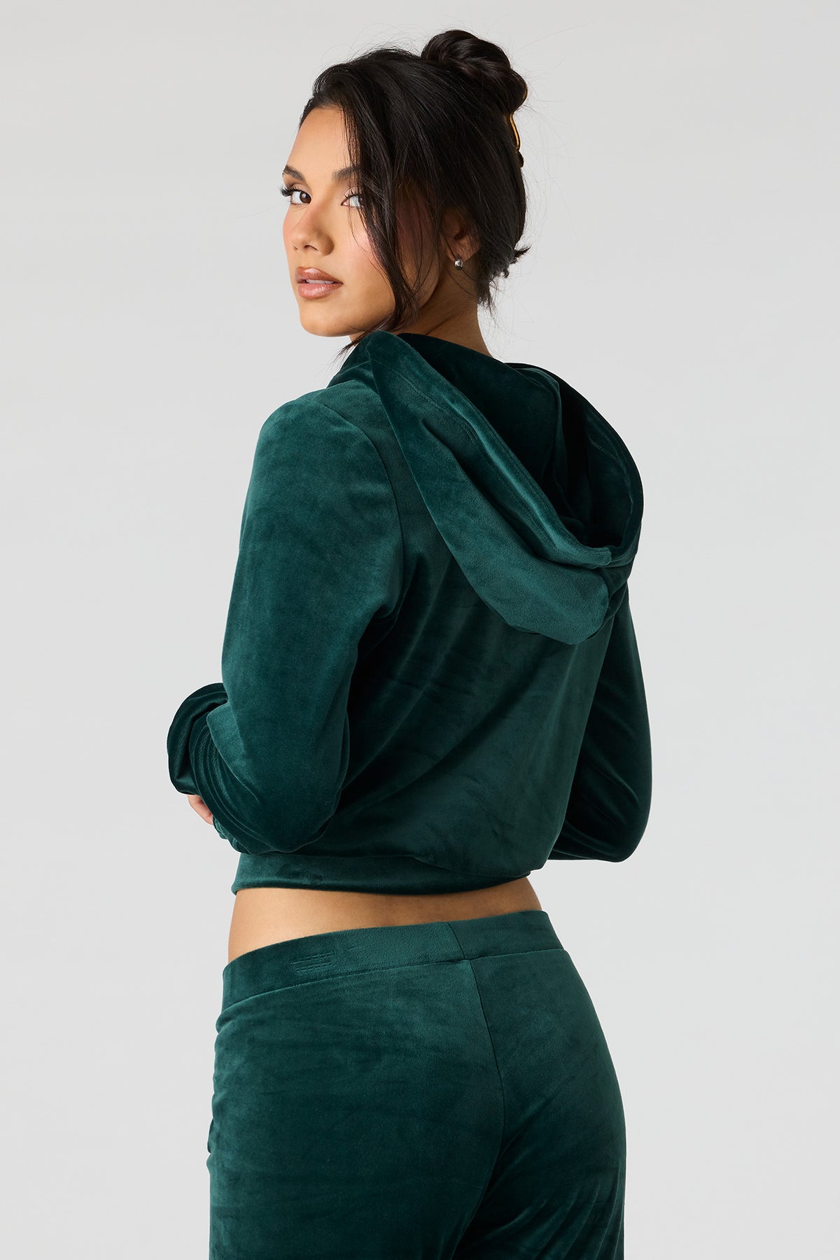 Alt View 2. Sommer Ray Velour Zip Jacket - Green