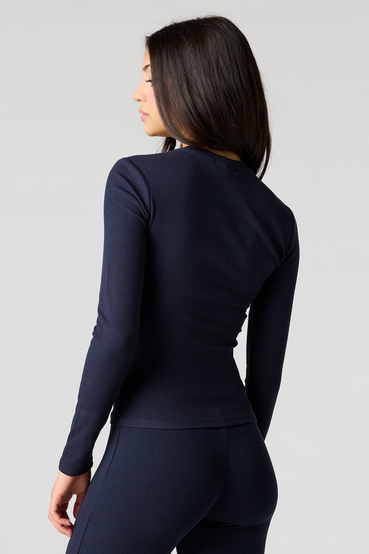 Alt View 2. U/A Ribbed Long Sleeve Top - Navy