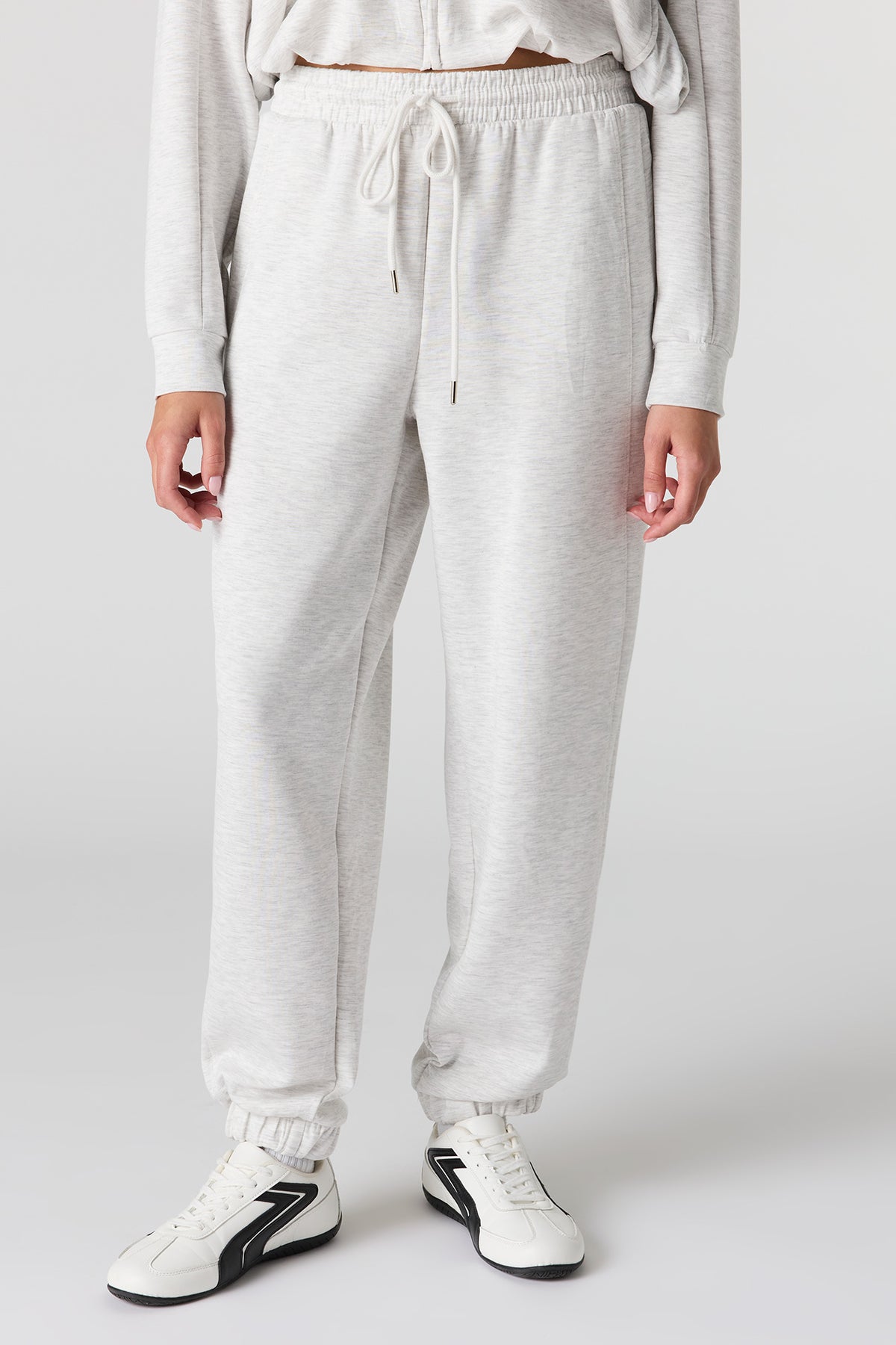 Alt View 2. U/A Scuba Jogger - Light Grey