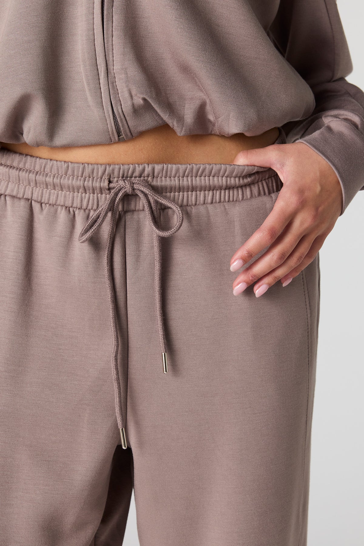 Alt View 4. U/A Scuba Jogger - Taupe