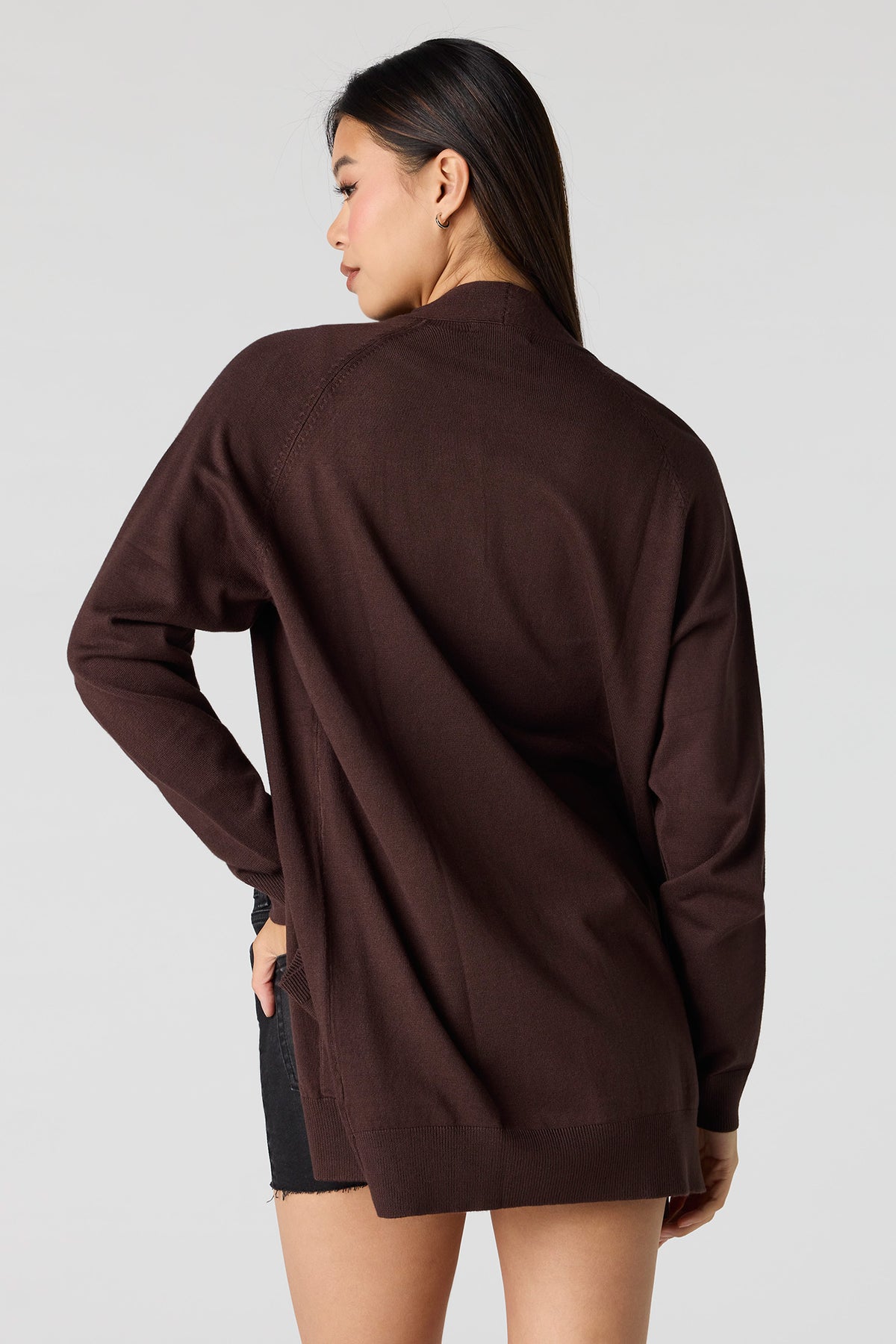 Vue alternative 2. Cardigan ouvert