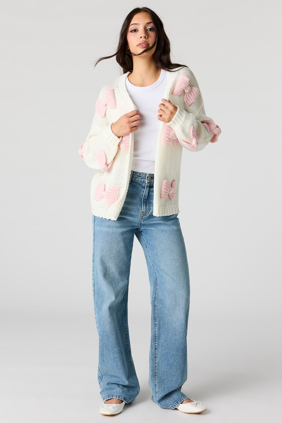 Alt View 3. 3D Knit Cardigan - Ivory