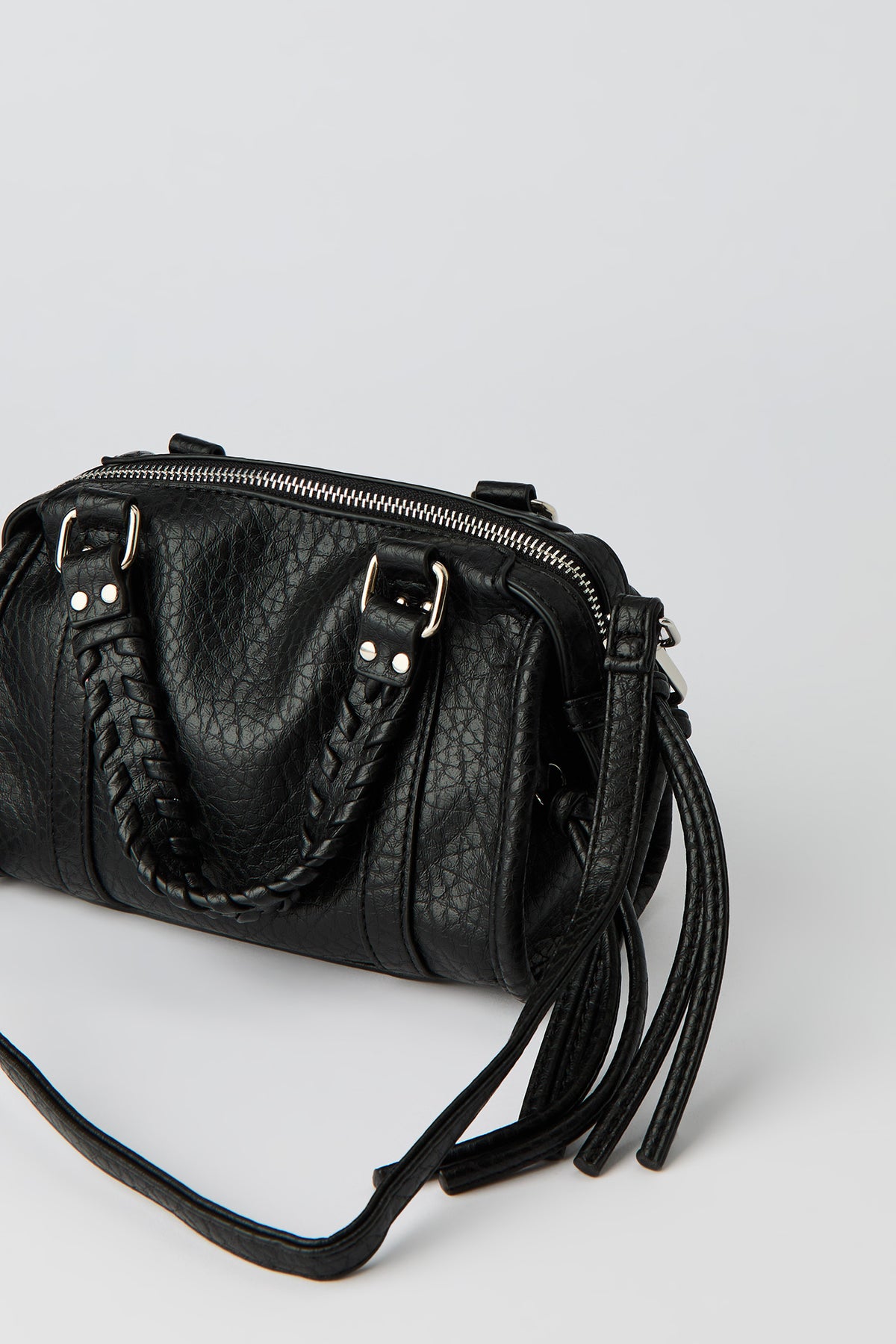 Alt View 4. Tassel Purse - Black