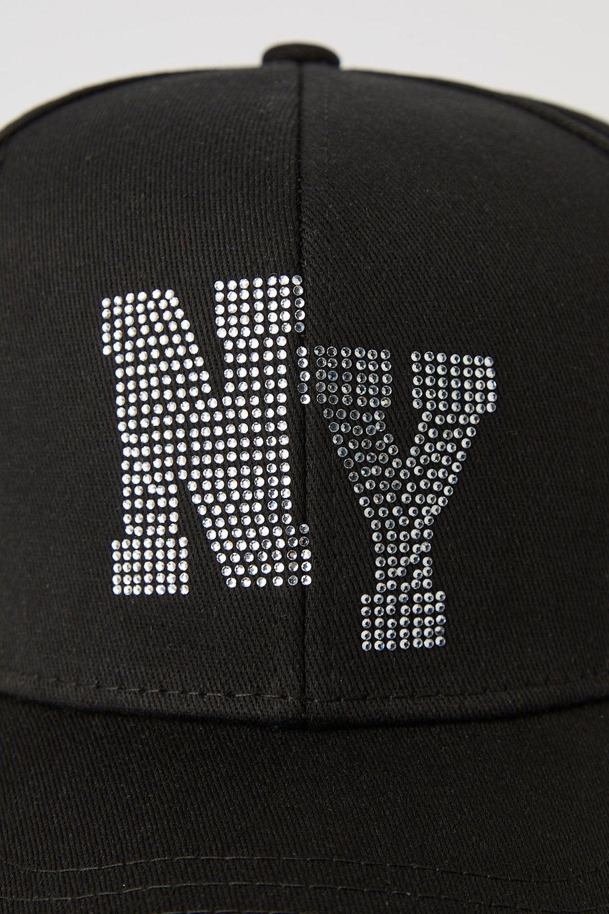 Vue alternative 4. Casquette de baseball à imprimé New York avec pierres du Rhin