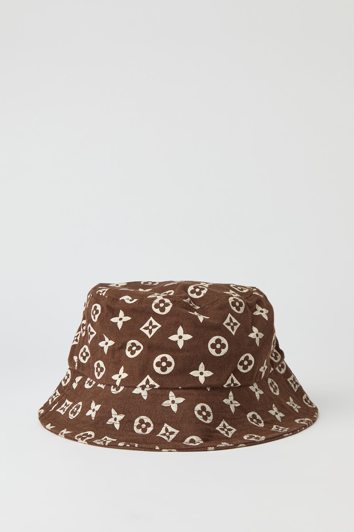 Chapeau cloche à imprimé Status