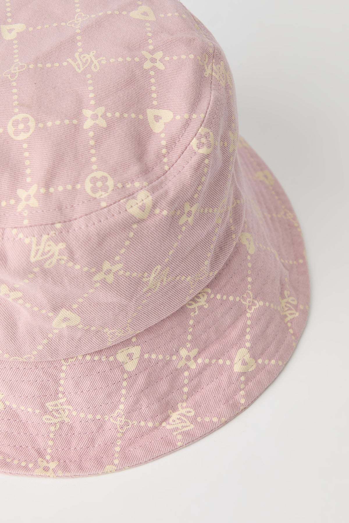 Alt View 2. Status Printed Bucket Hat - Pink