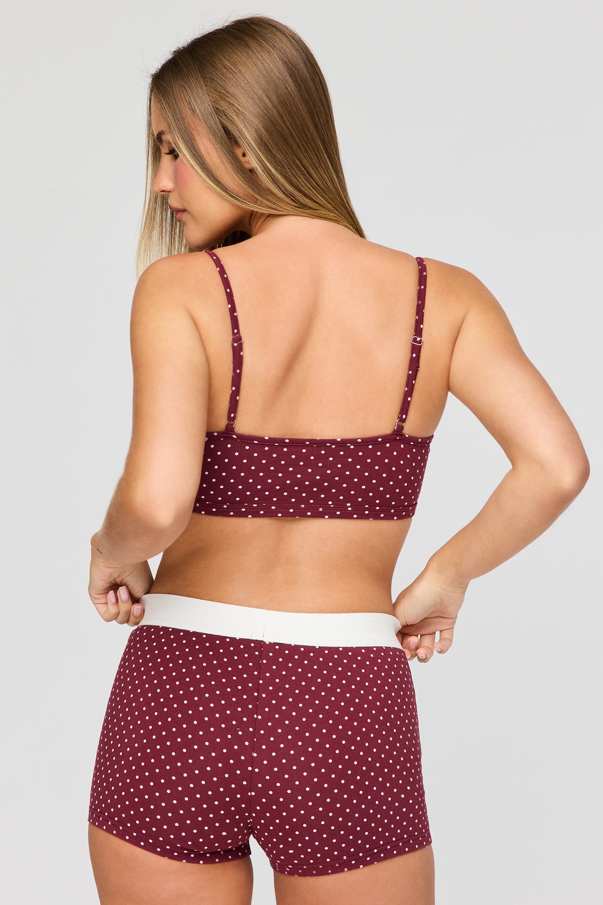 Vue alternative 3. Ensemble pyjama avec débardeur à encolure dégagée et caleçon